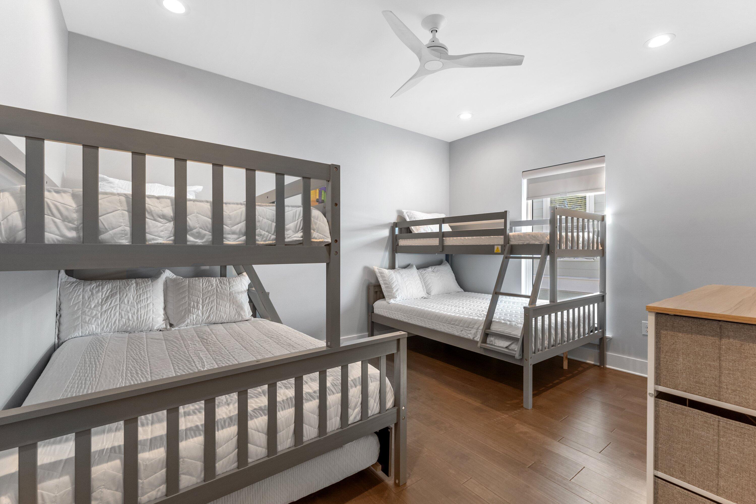 FRANGISTA BEACH 3RD ADDN - Residential