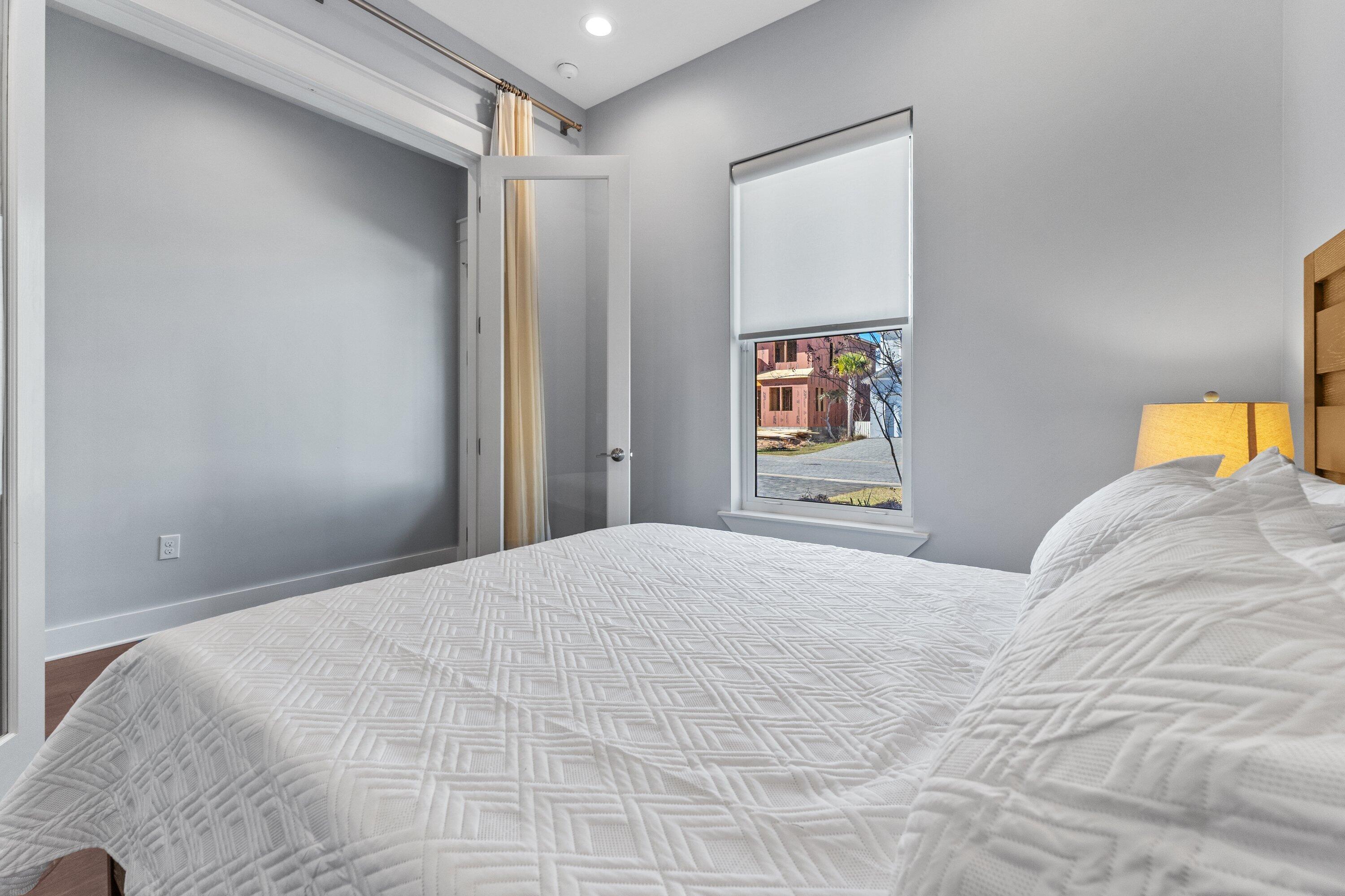 FRANGISTA BEACH 3RD ADDN - Residential