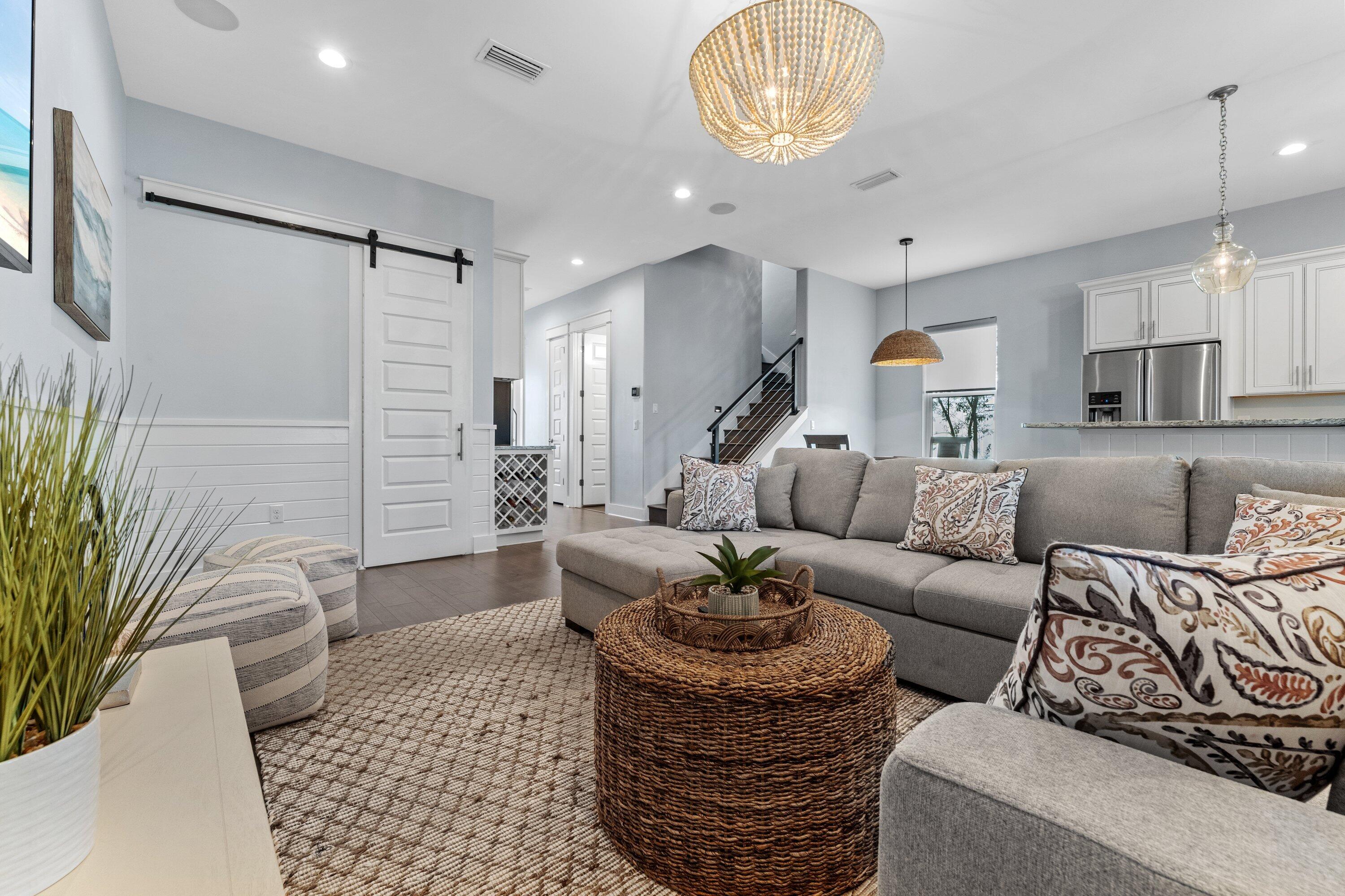 FRANGISTA BEACH 3RD ADDN - Residential