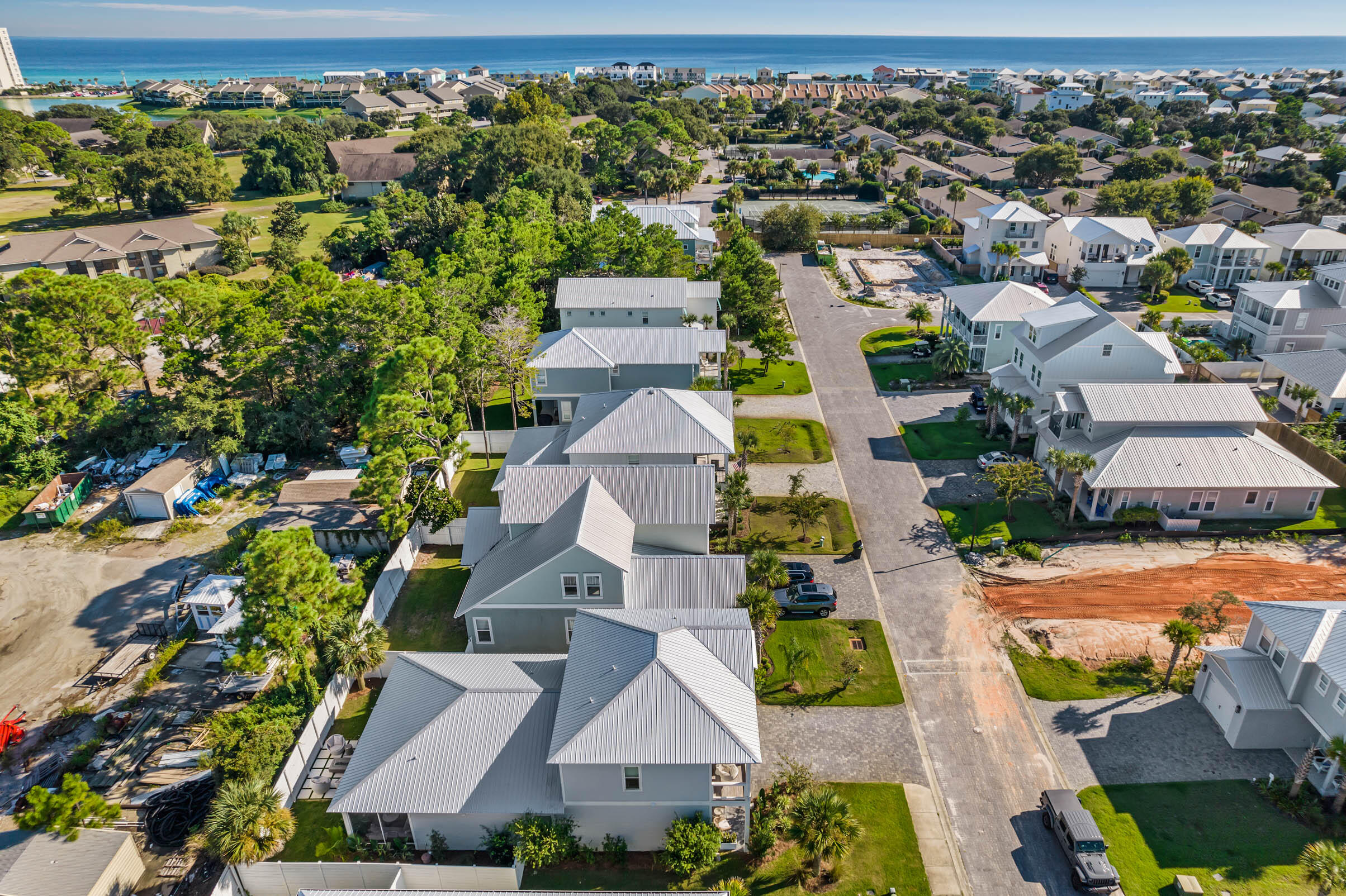 FRANGISTA BEACH 3RD ADDN - Residential