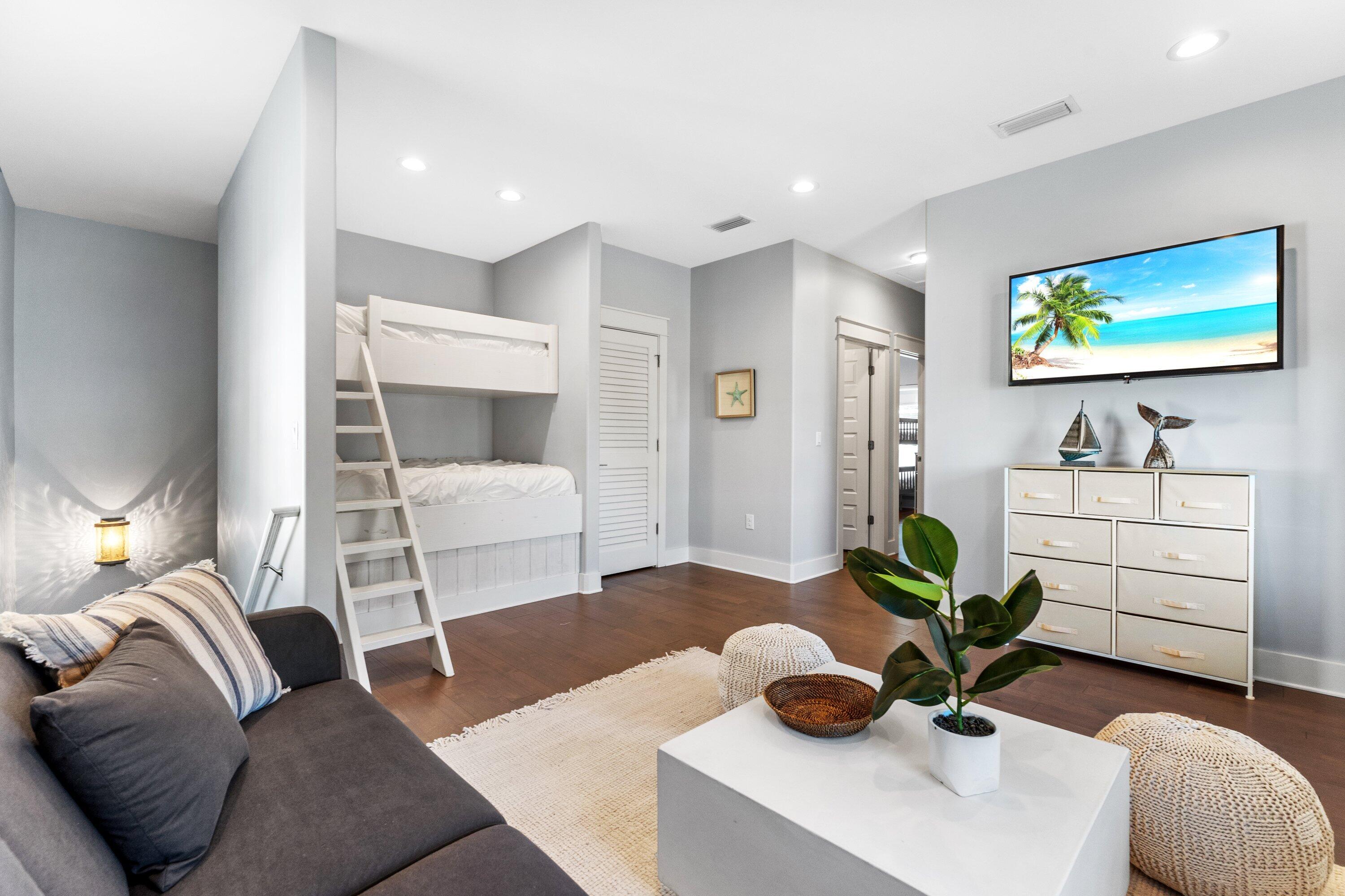 FRANGISTA BEACH 3RD ADDN - Residential