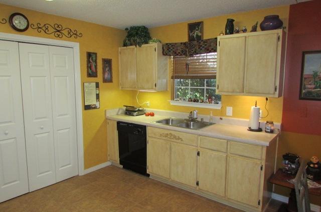 HOLLEY BY THE SEA, 1ST ADD - Residential