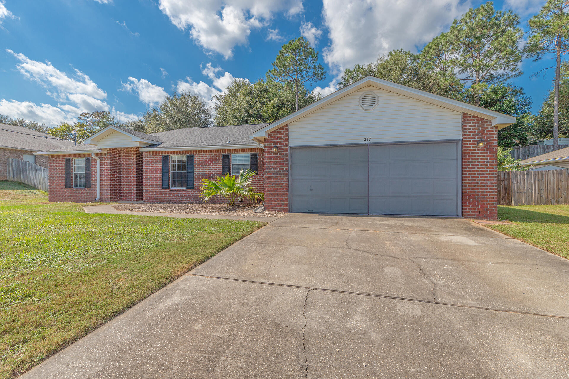 COUNTRYVIEW ESTATES 10TH ADDN - Residential