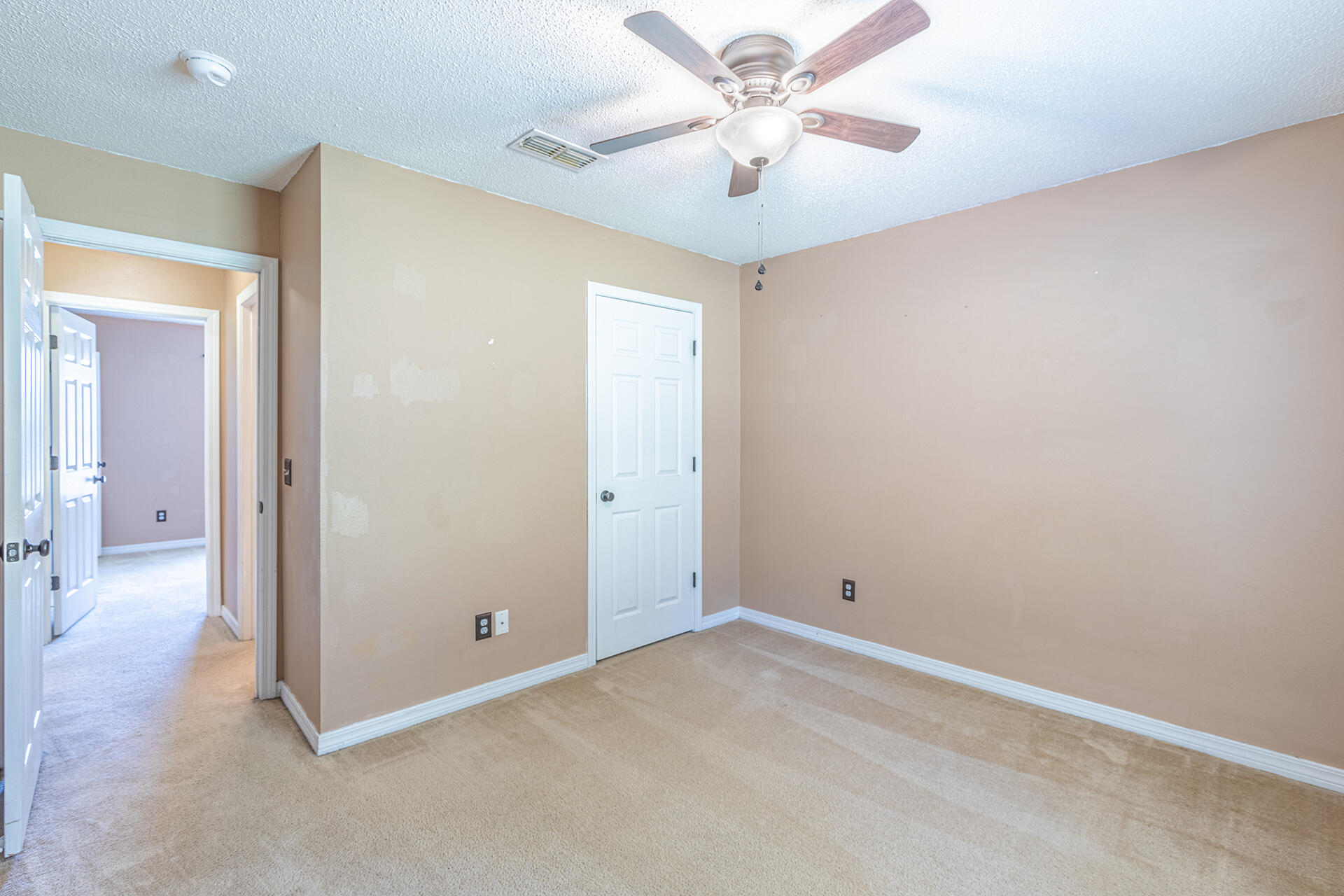 COUNTRYVIEW ESTATES 10TH ADDN - Residential