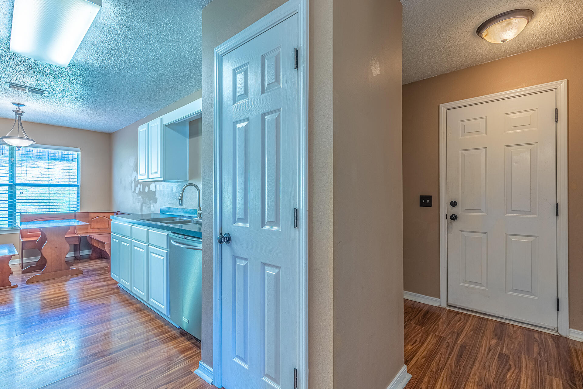 COUNTRYVIEW ESTATES 10TH ADDN - Residential