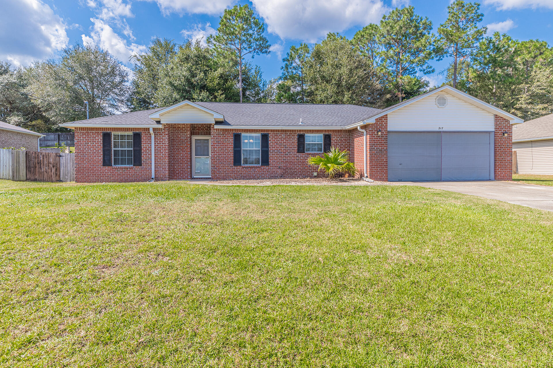 COUNTRYVIEW ESTATES 10TH ADDN - Residential