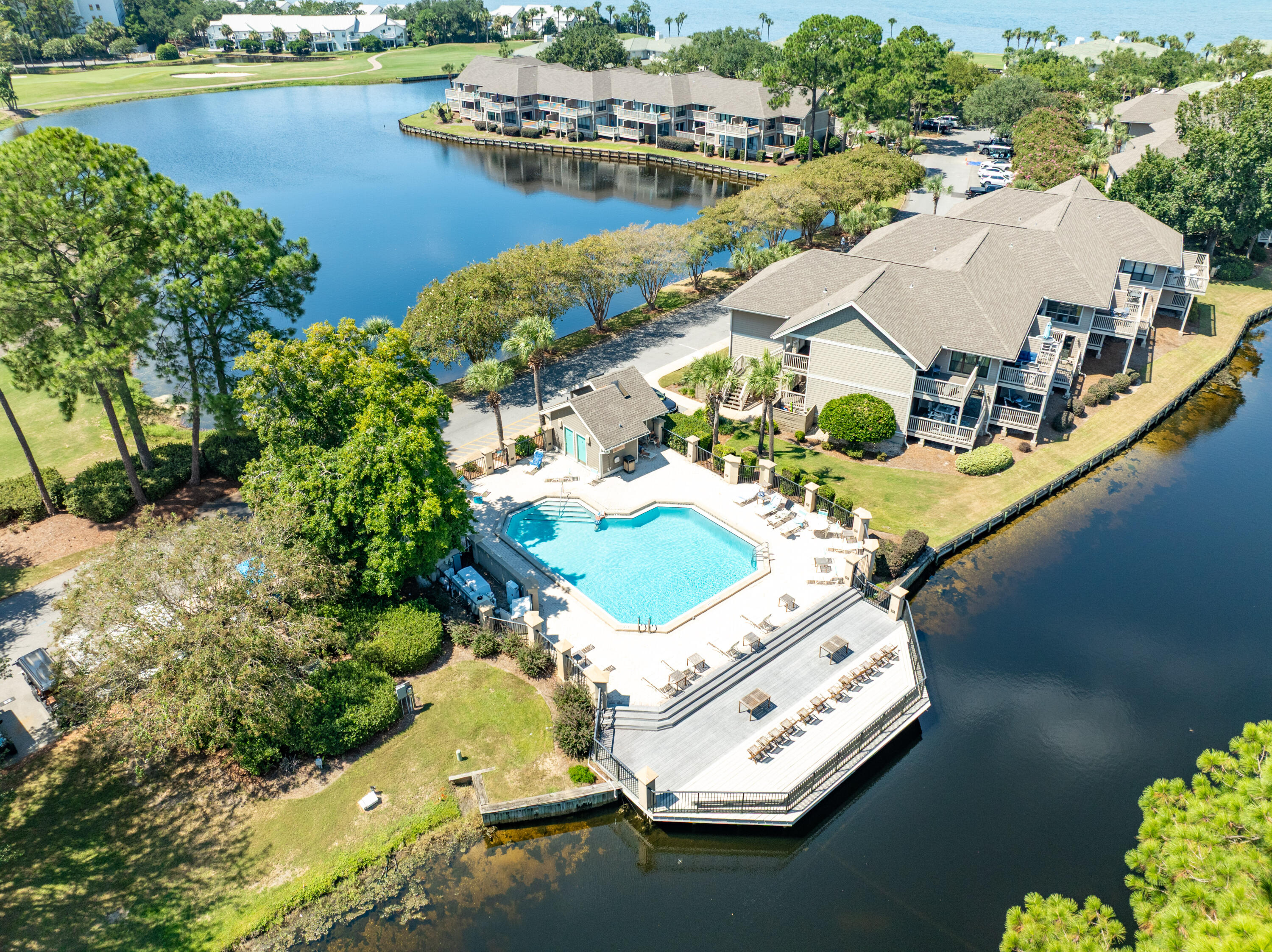 Harbour Point - Residential