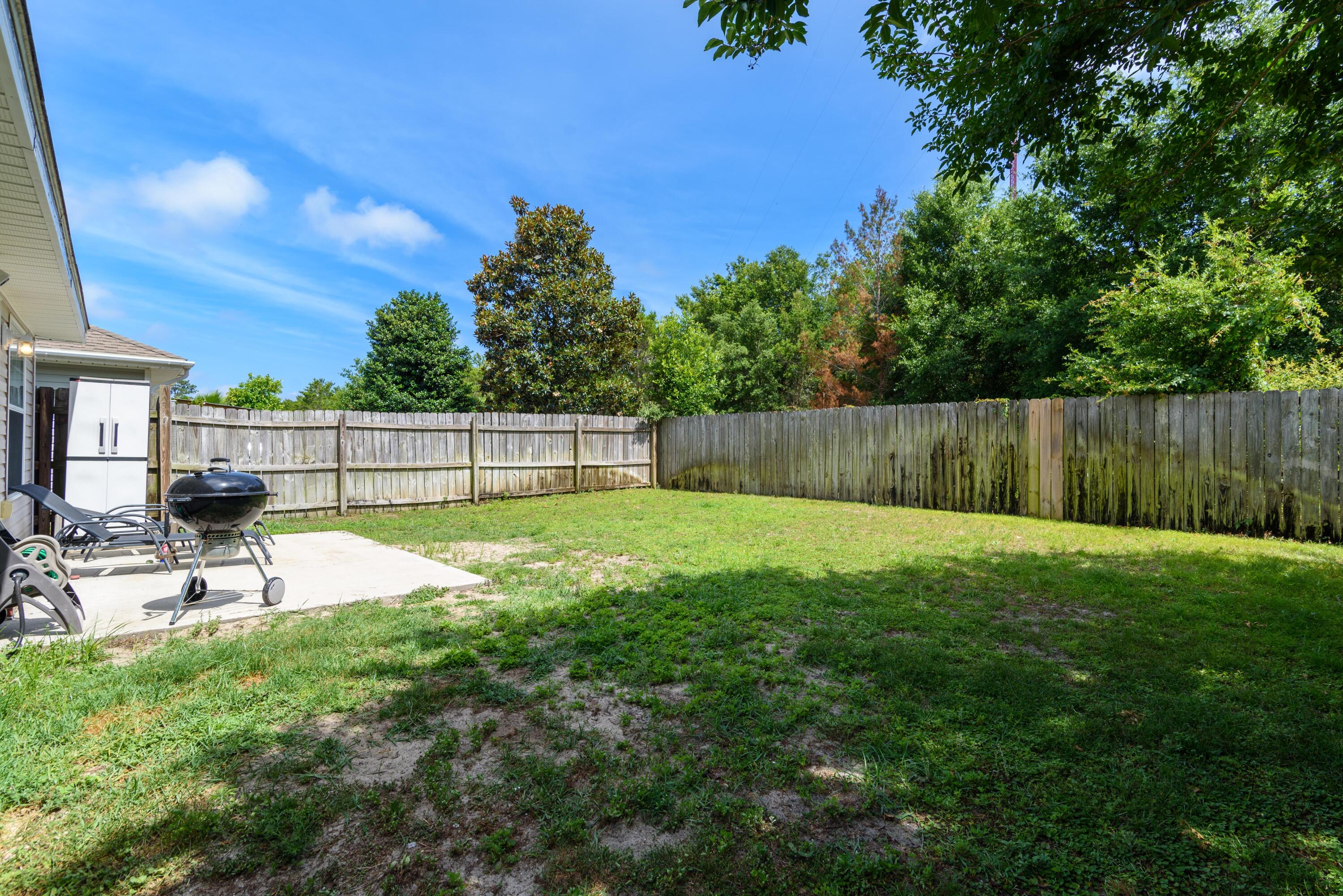 SHADOW LAKES - Residential