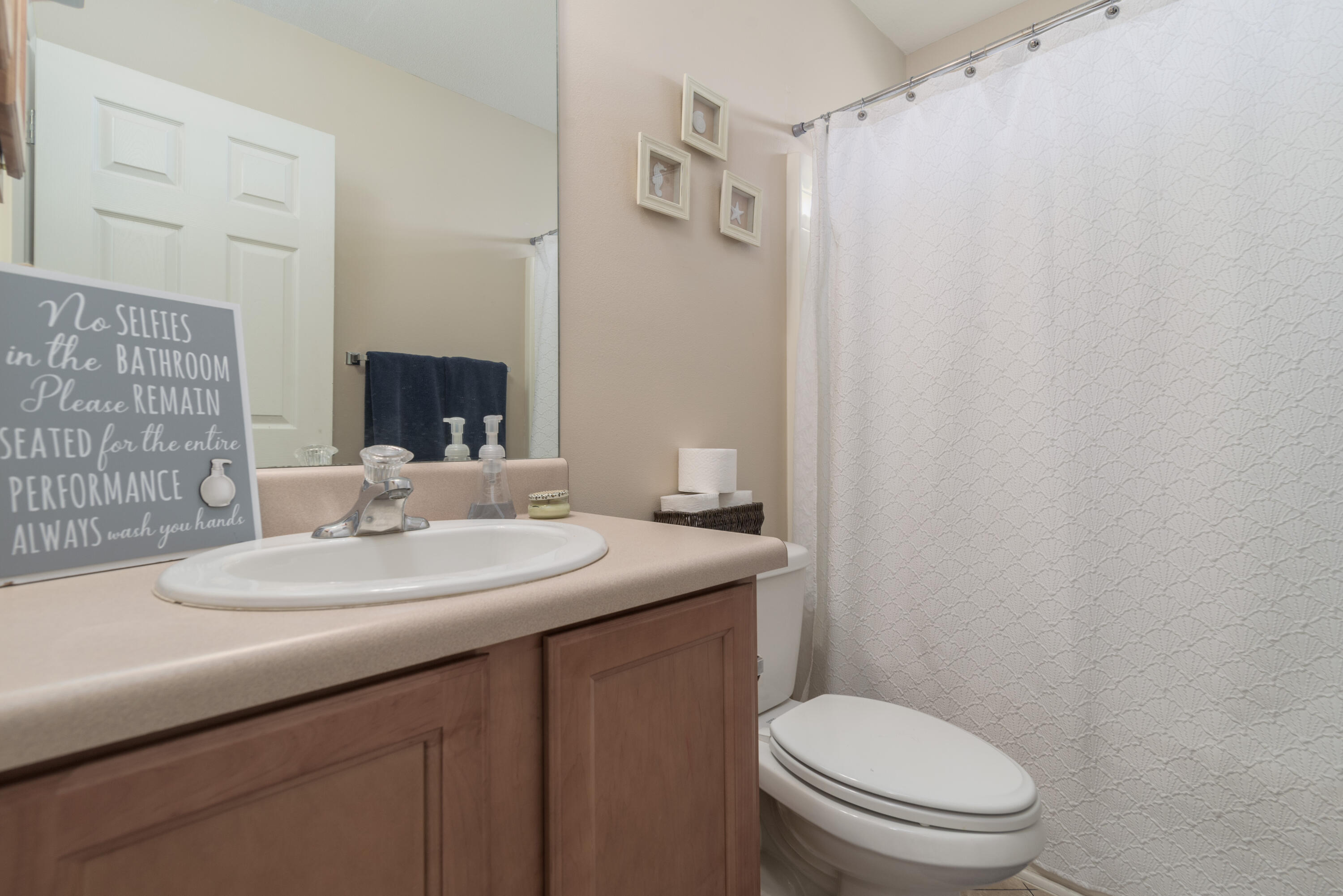 SHADOW LAKES - Residential