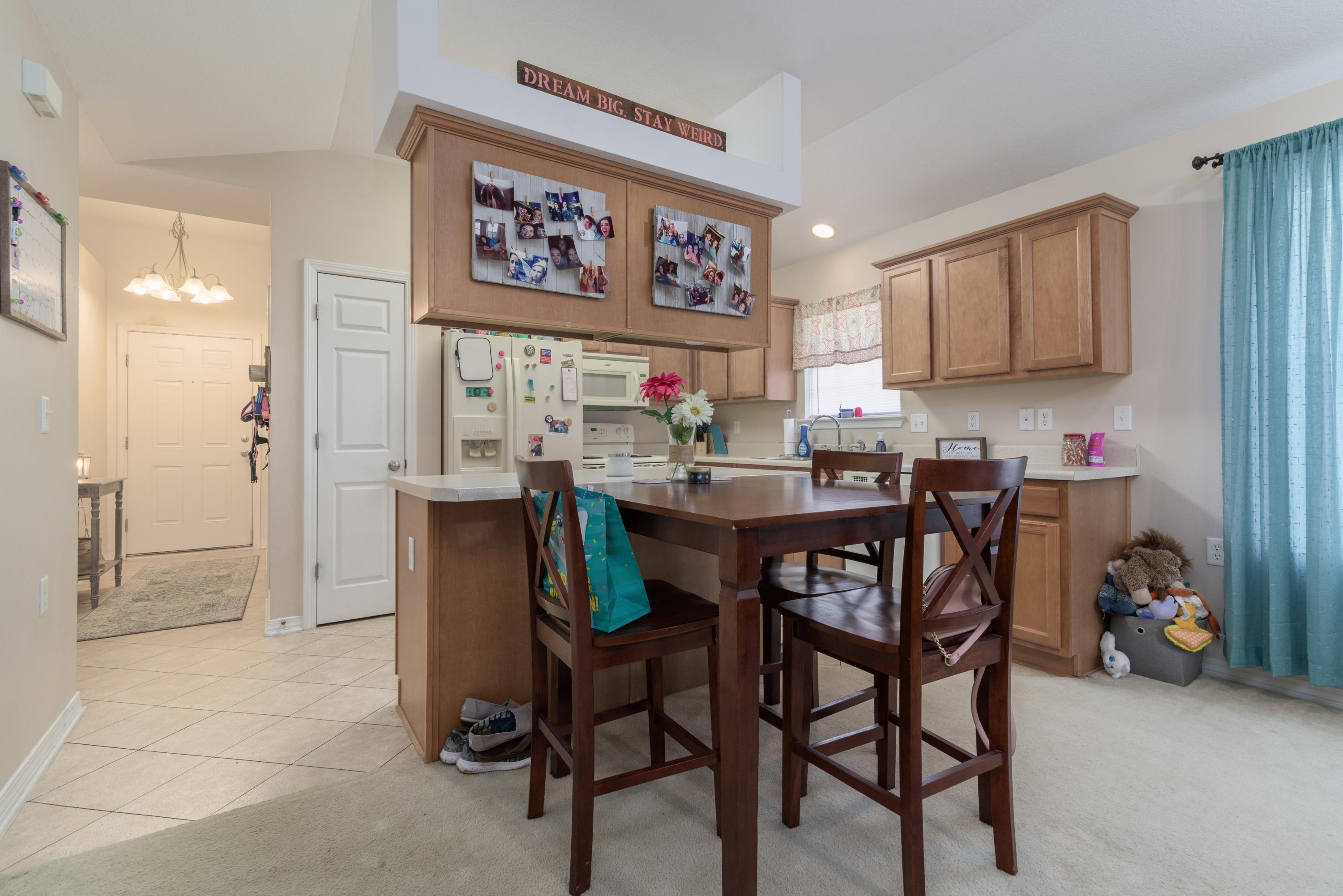 SHADOW LAKES - Residential