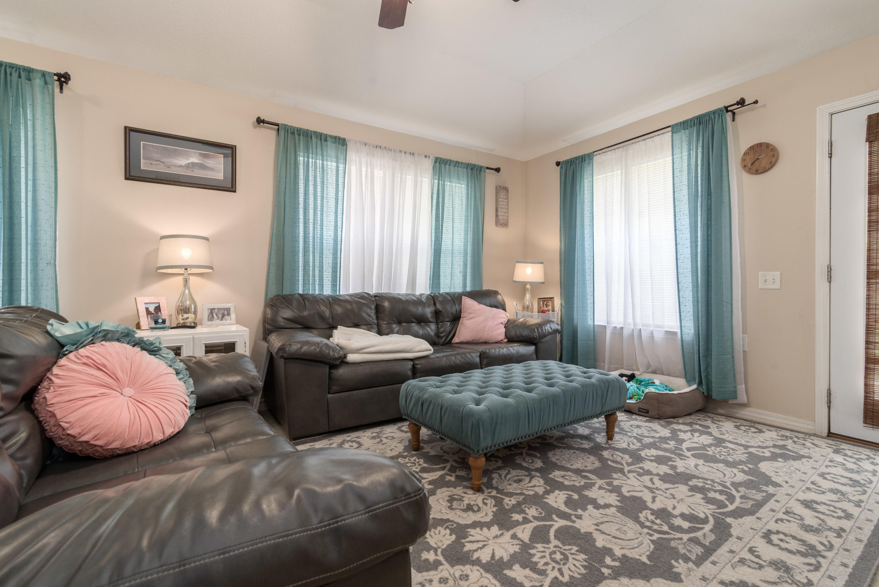 SHADOW LAKES - Residential