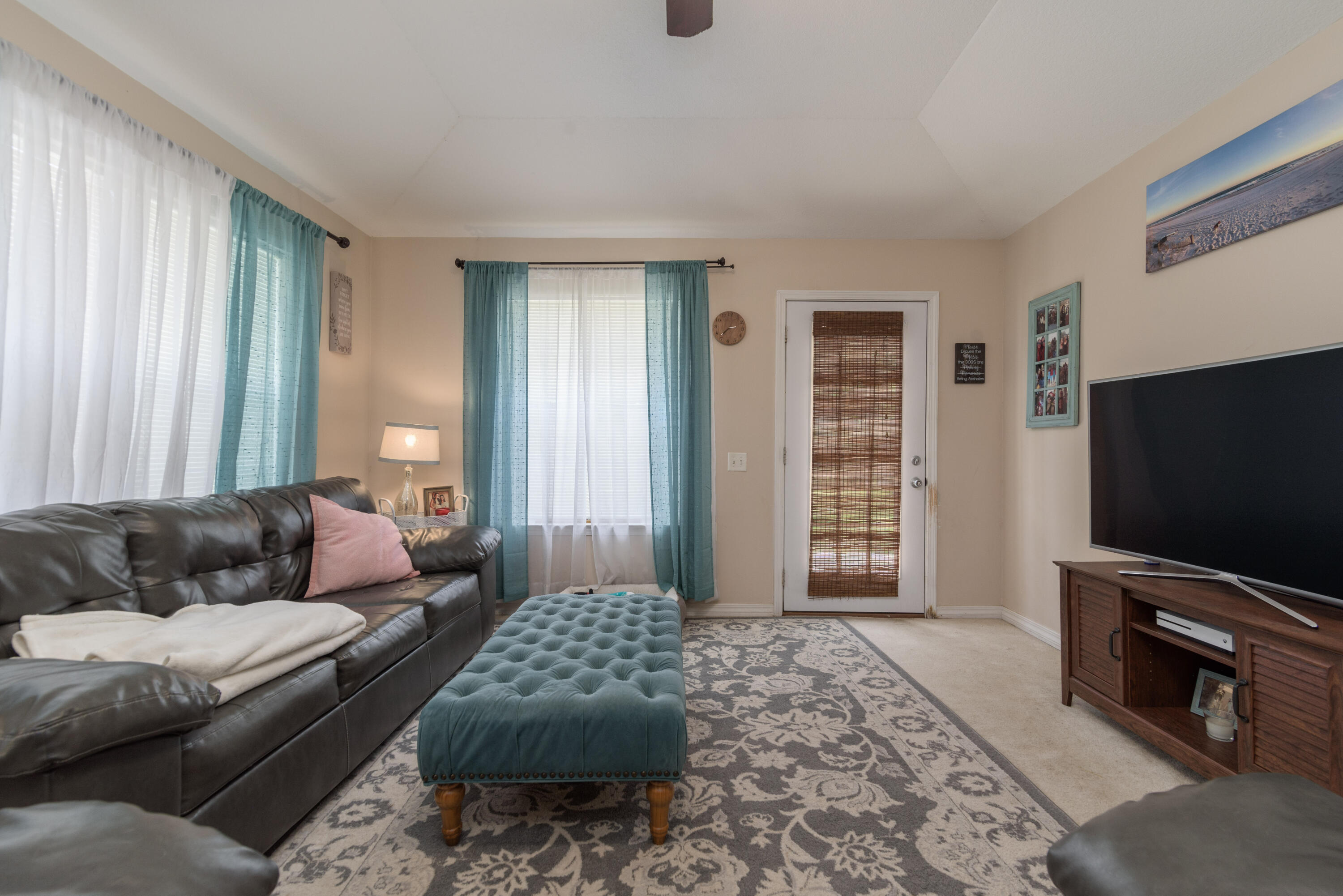 SHADOW LAKES - Residential