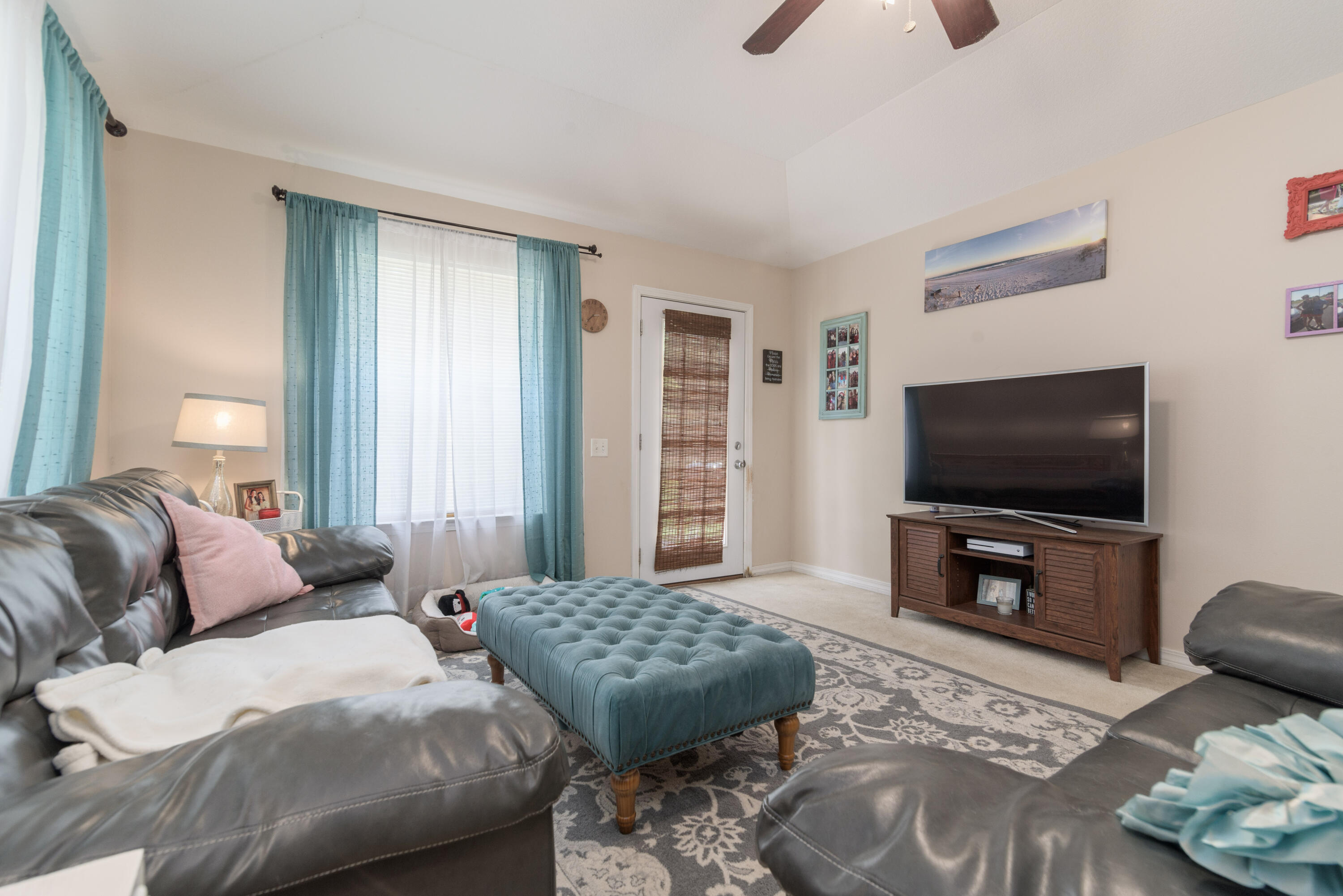 SHADOW LAKES - Residential