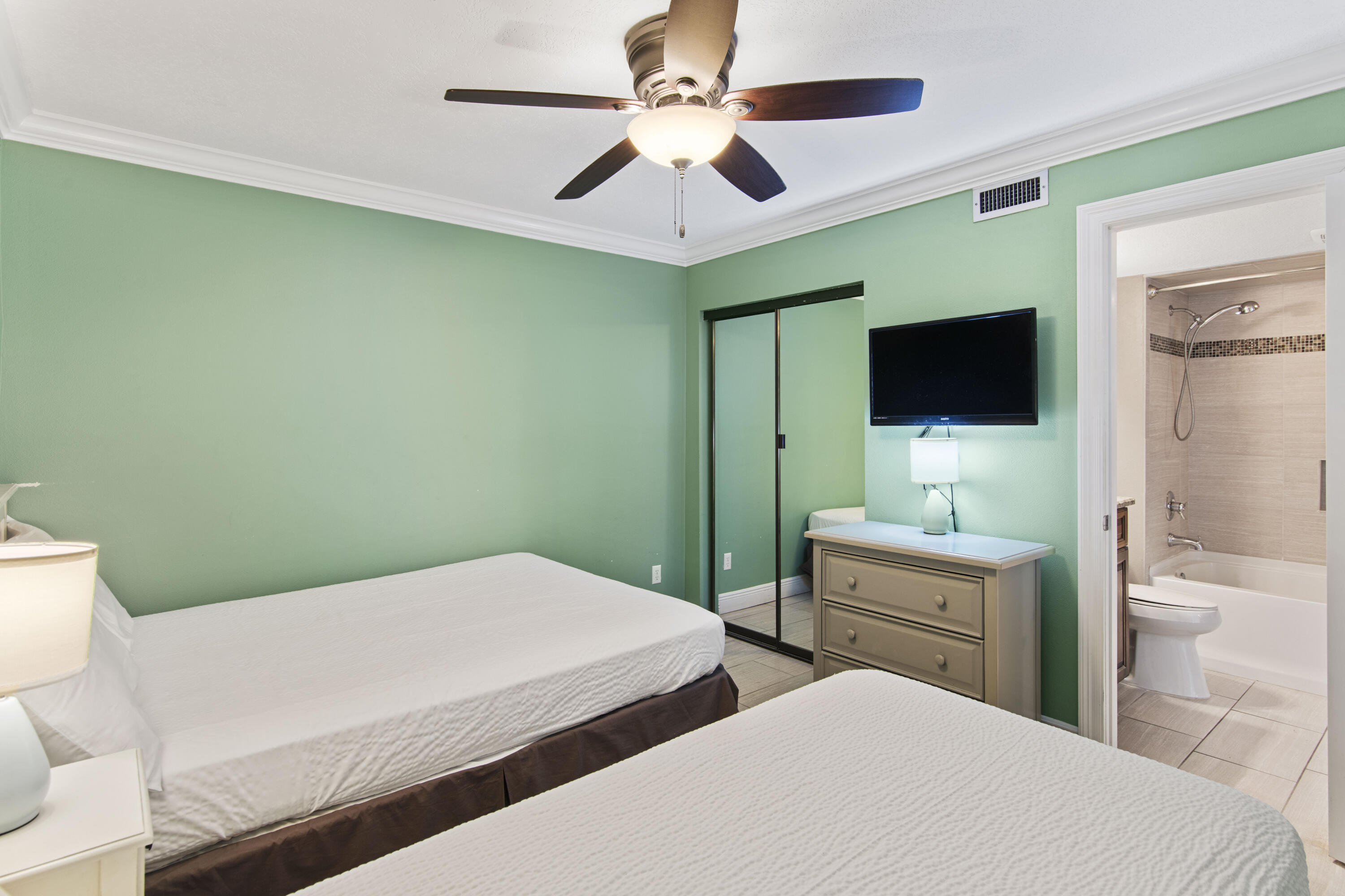 EDGEWATER BEACH CONDO PH 1 - Residential