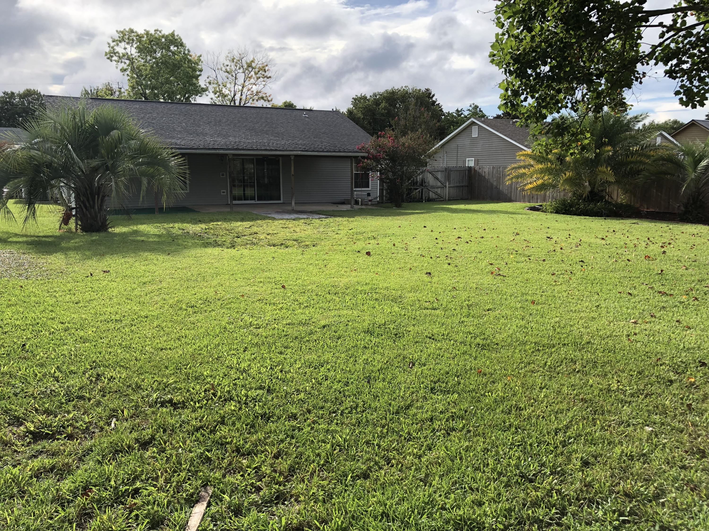 KELL-AIRE GARDENS - Residential