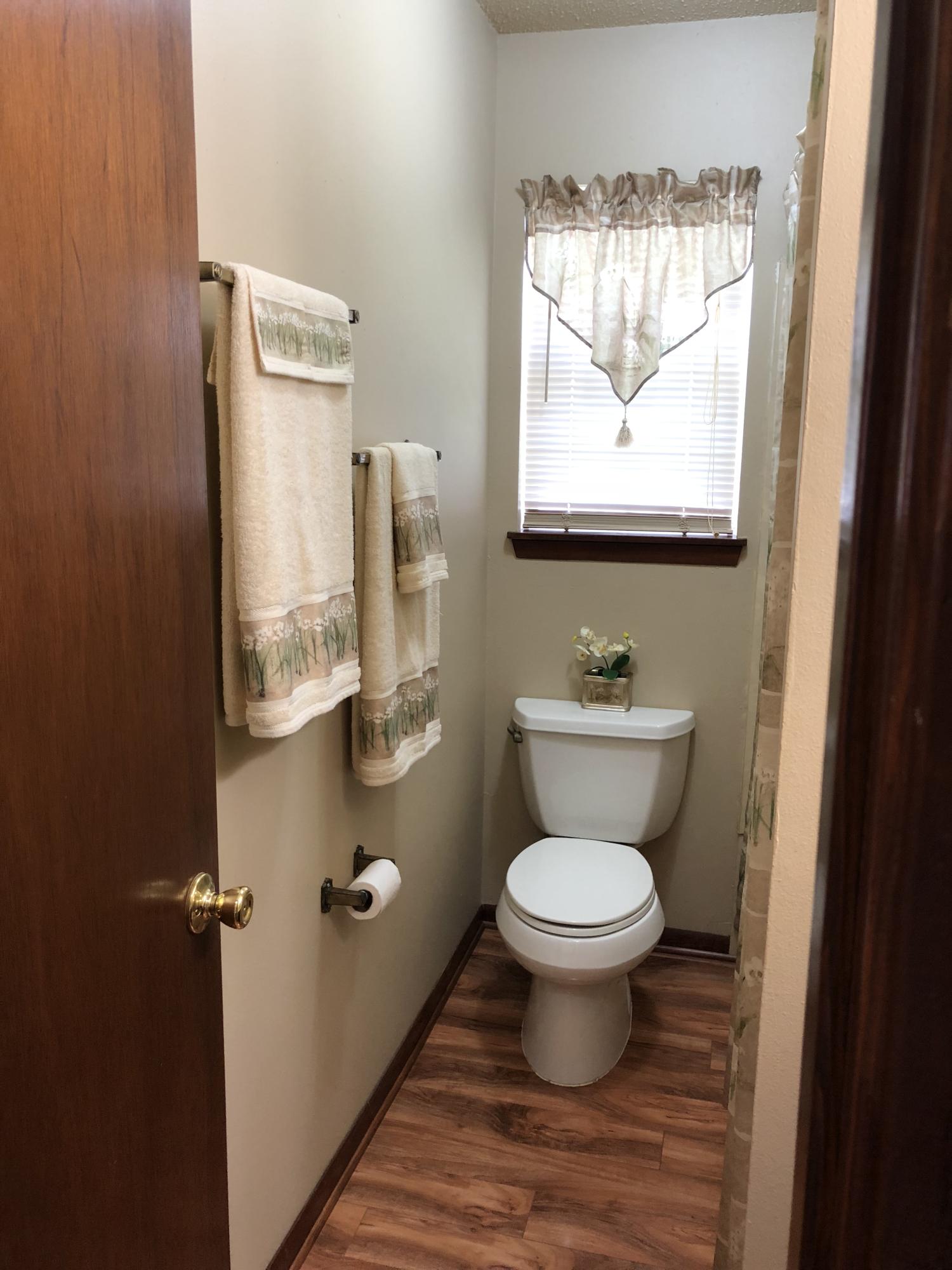 KELL-AIRE GARDENS - Residential