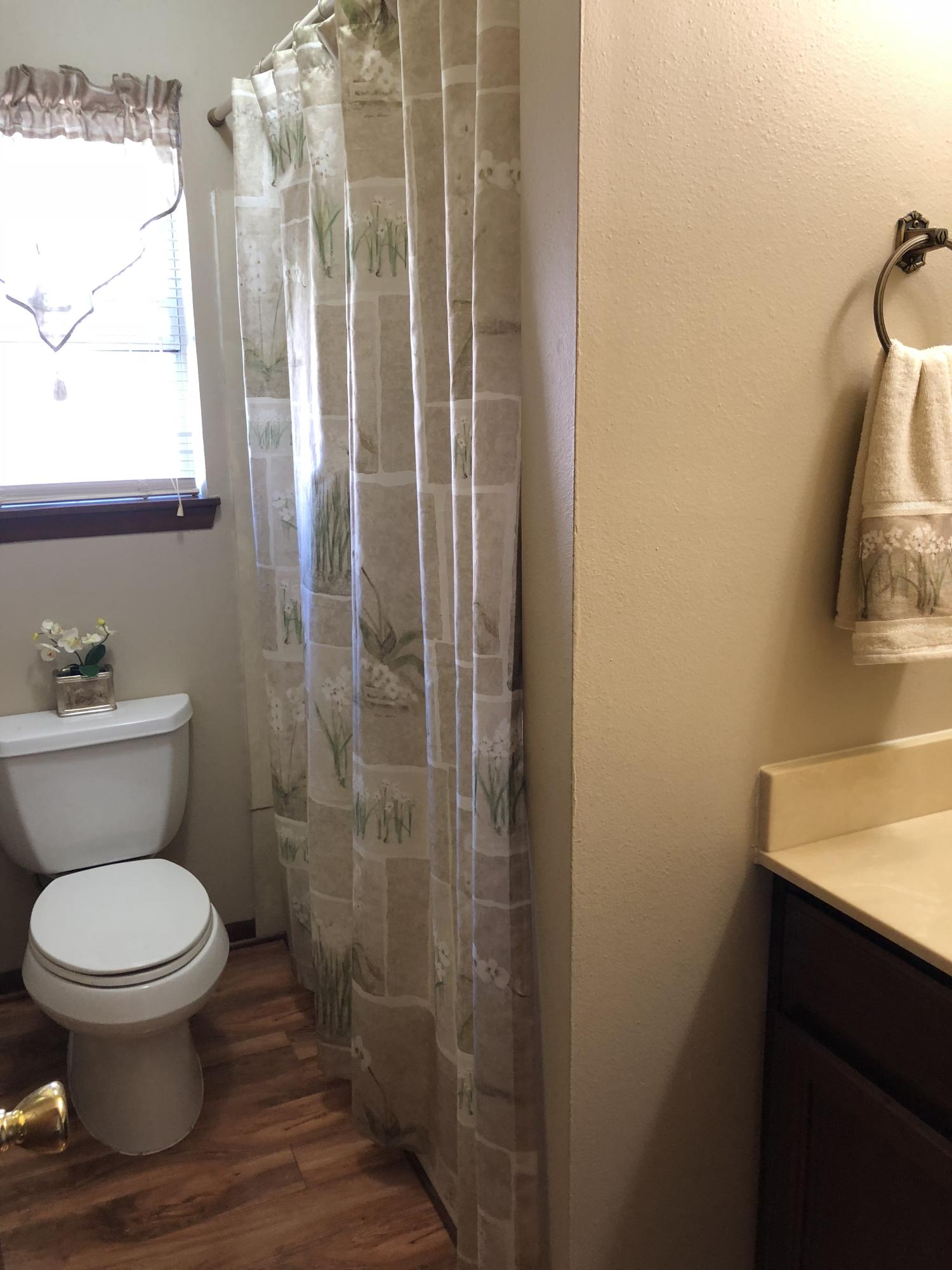 KELL-AIRE GARDENS - Residential