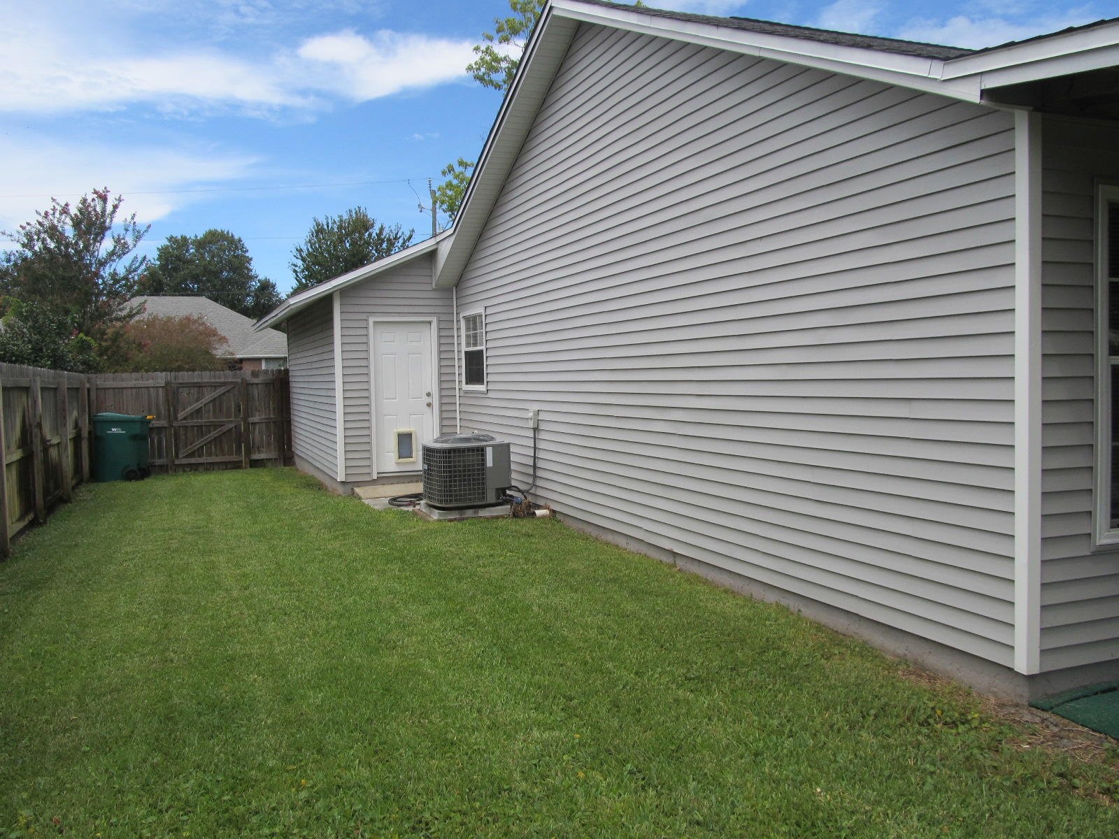 KELL-AIRE GARDENS - Residential