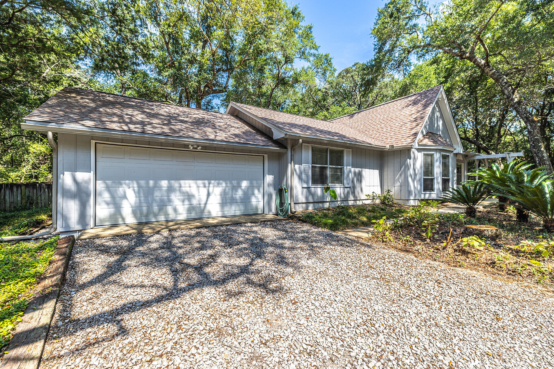 LAKE SHARON ESTATES - Residential