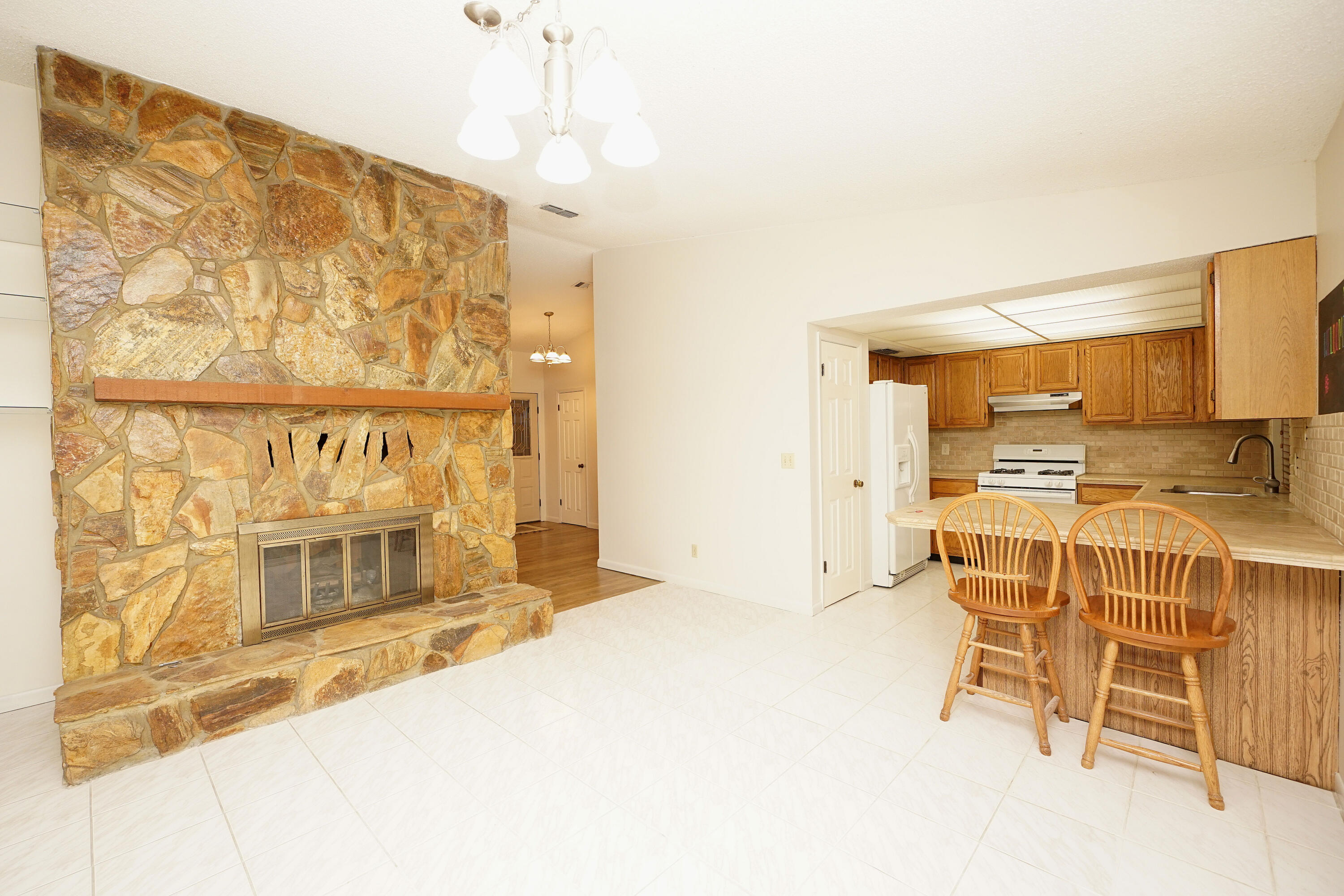 PINEWOOD ESTATES 2 - Residential