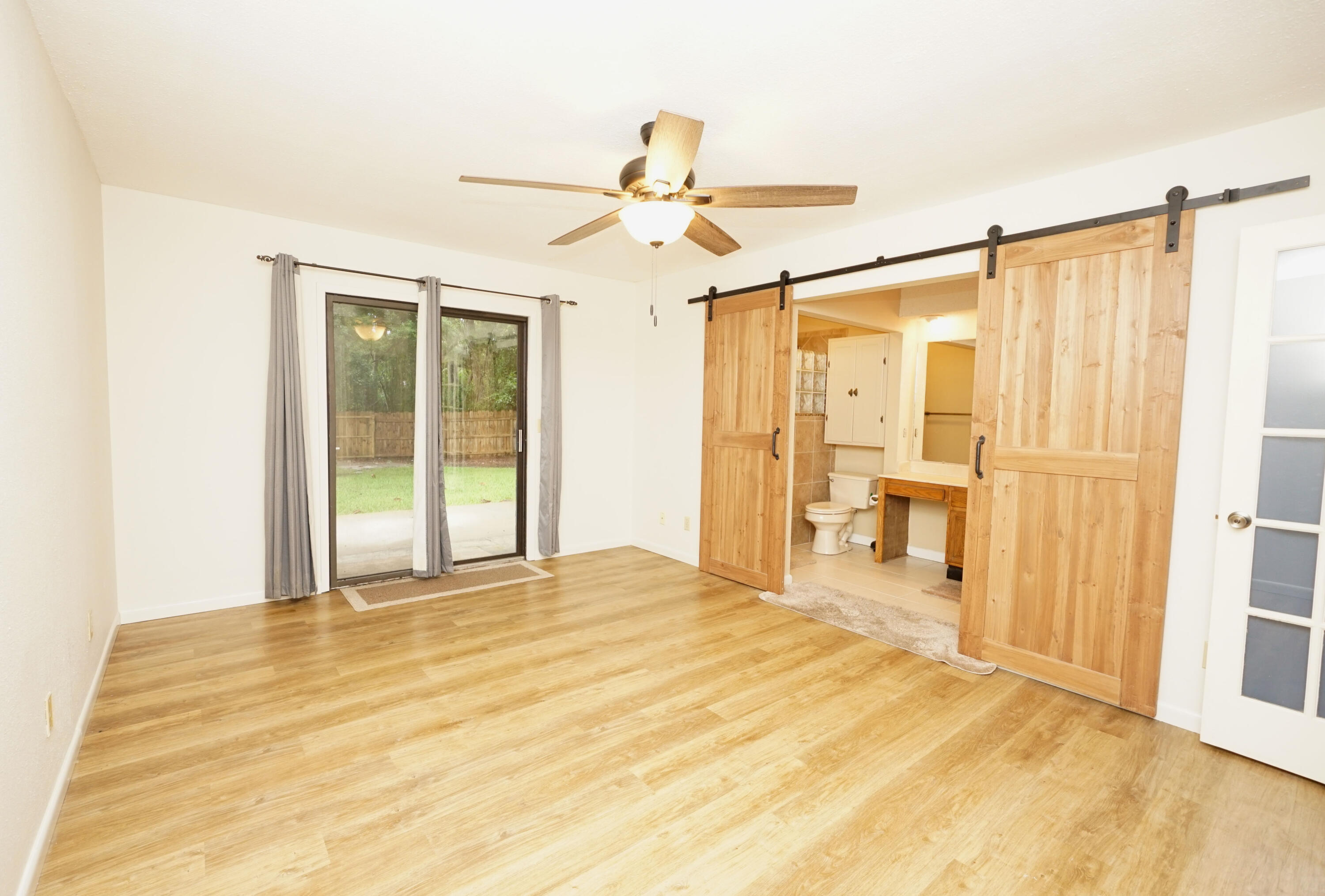 PINEWOOD ESTATES 2 - Residential