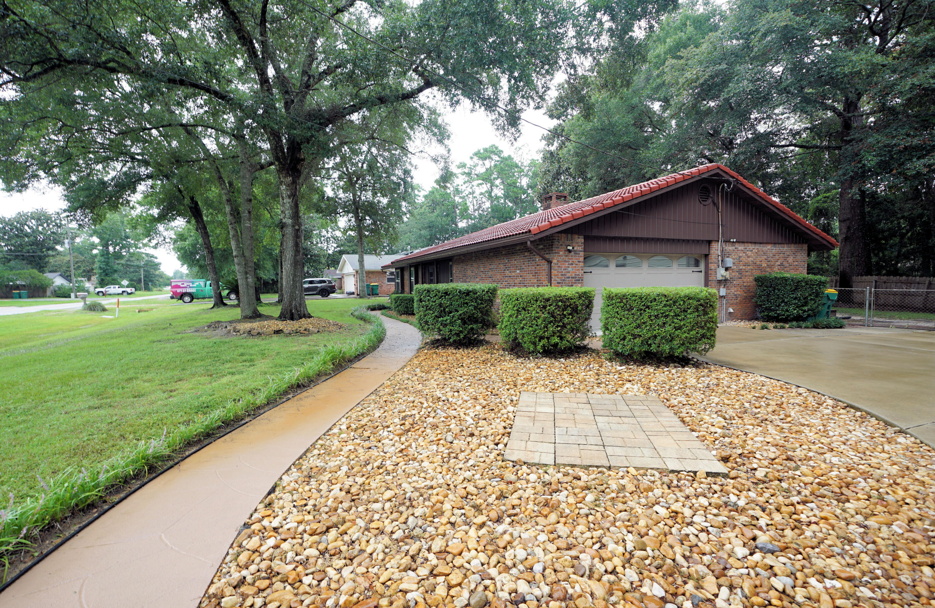 PINEWOOD ESTATES 2 - Residential