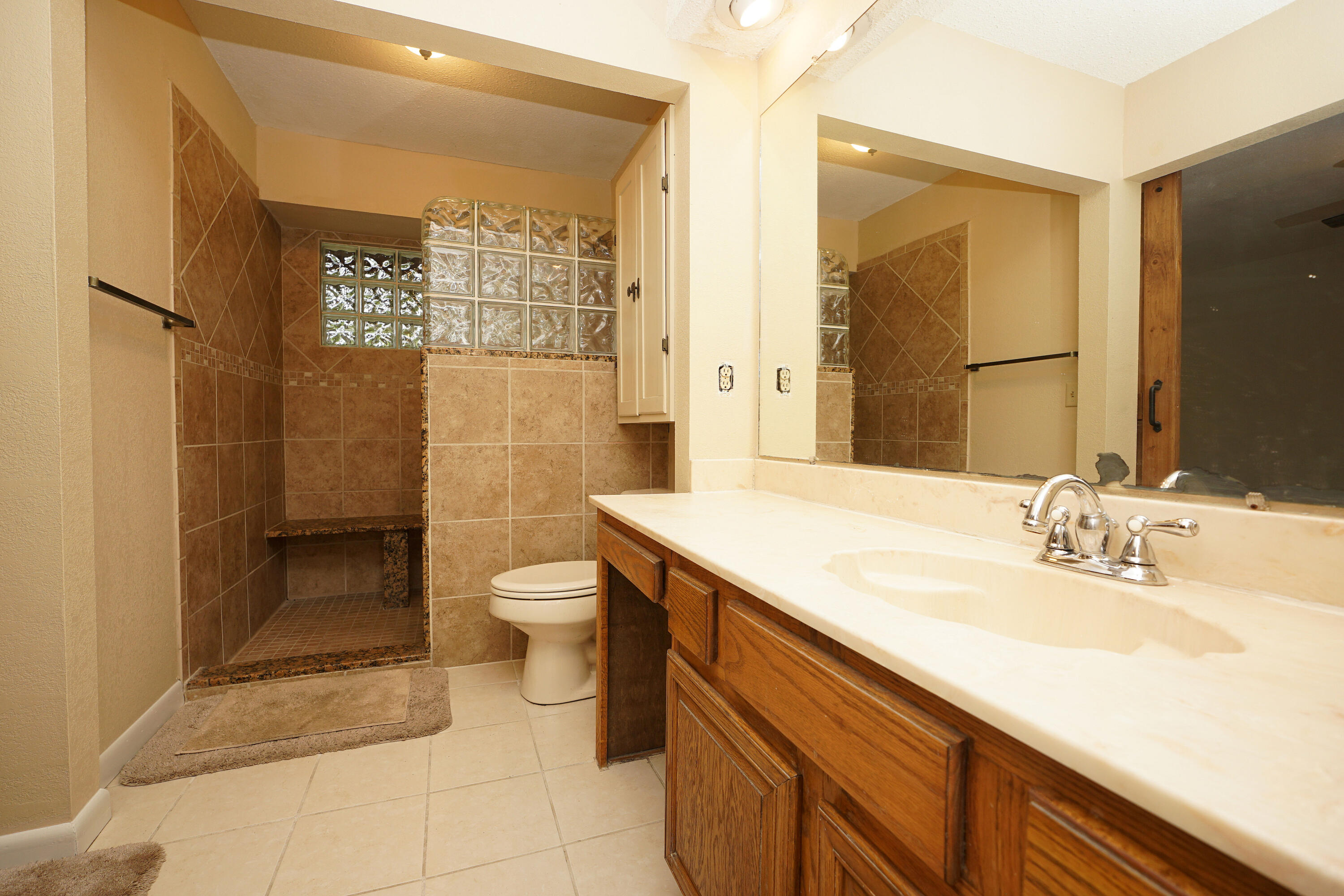 PINEWOOD ESTATES 2 - Residential