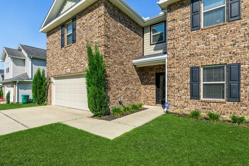 DUGGAN POND ESTATES - Residential