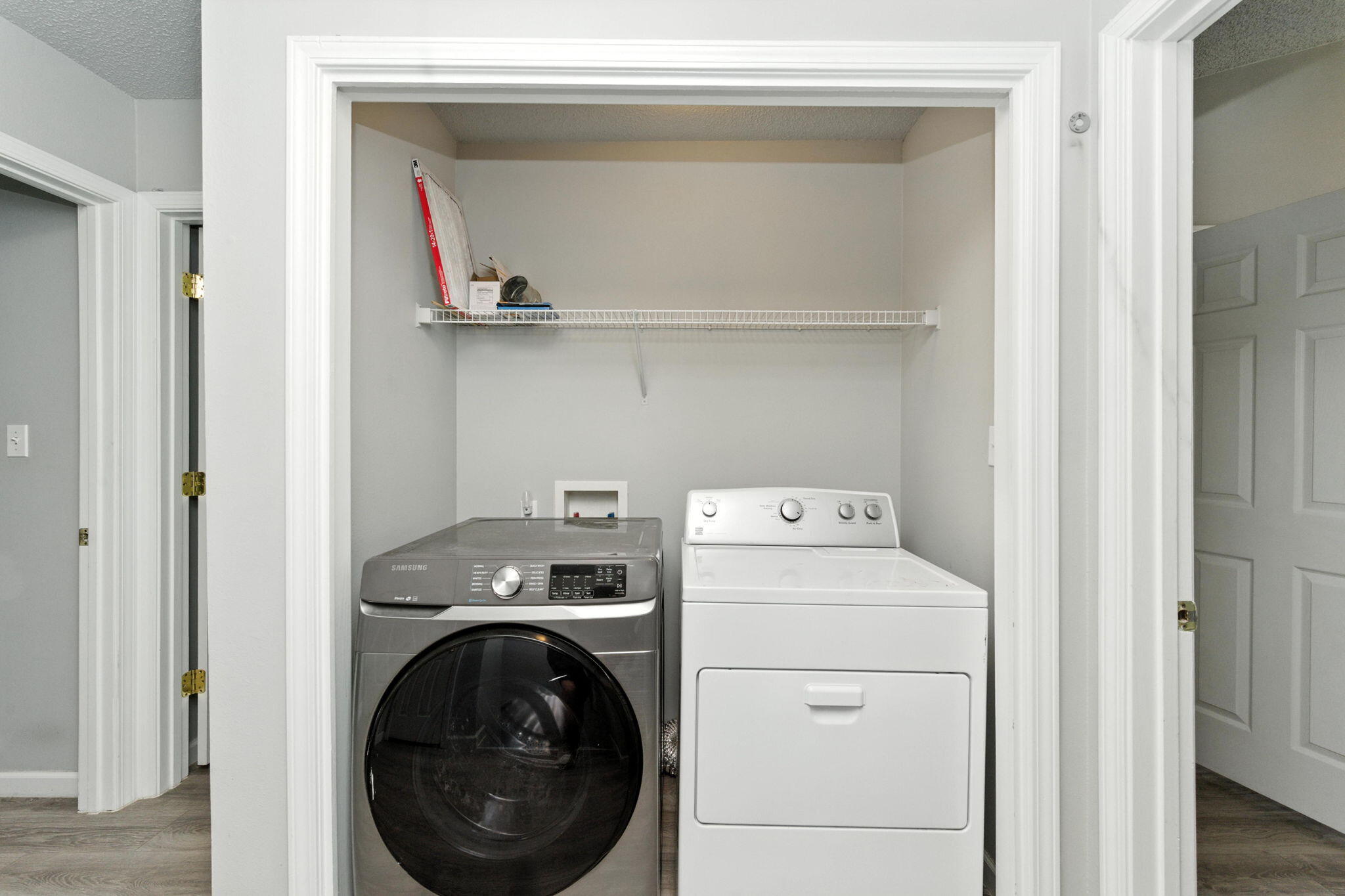 ROLLING PINES - Residential Lease