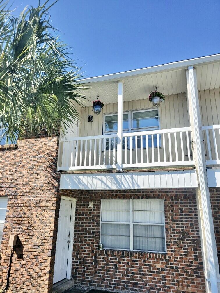 FAIR OAKS VILLAGE CONDO - Residential