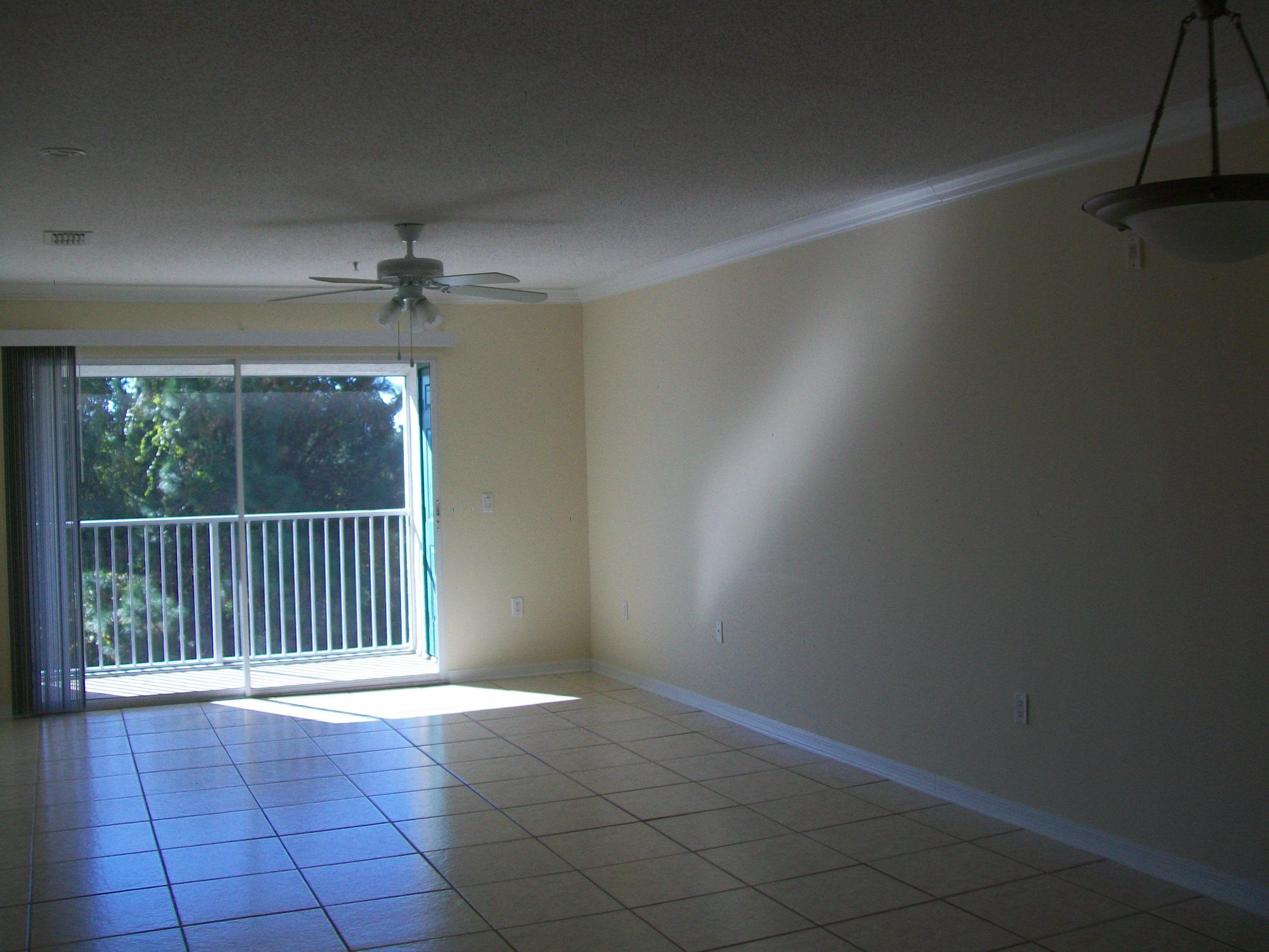 THE FLORIDA CLUB - Residential Lease