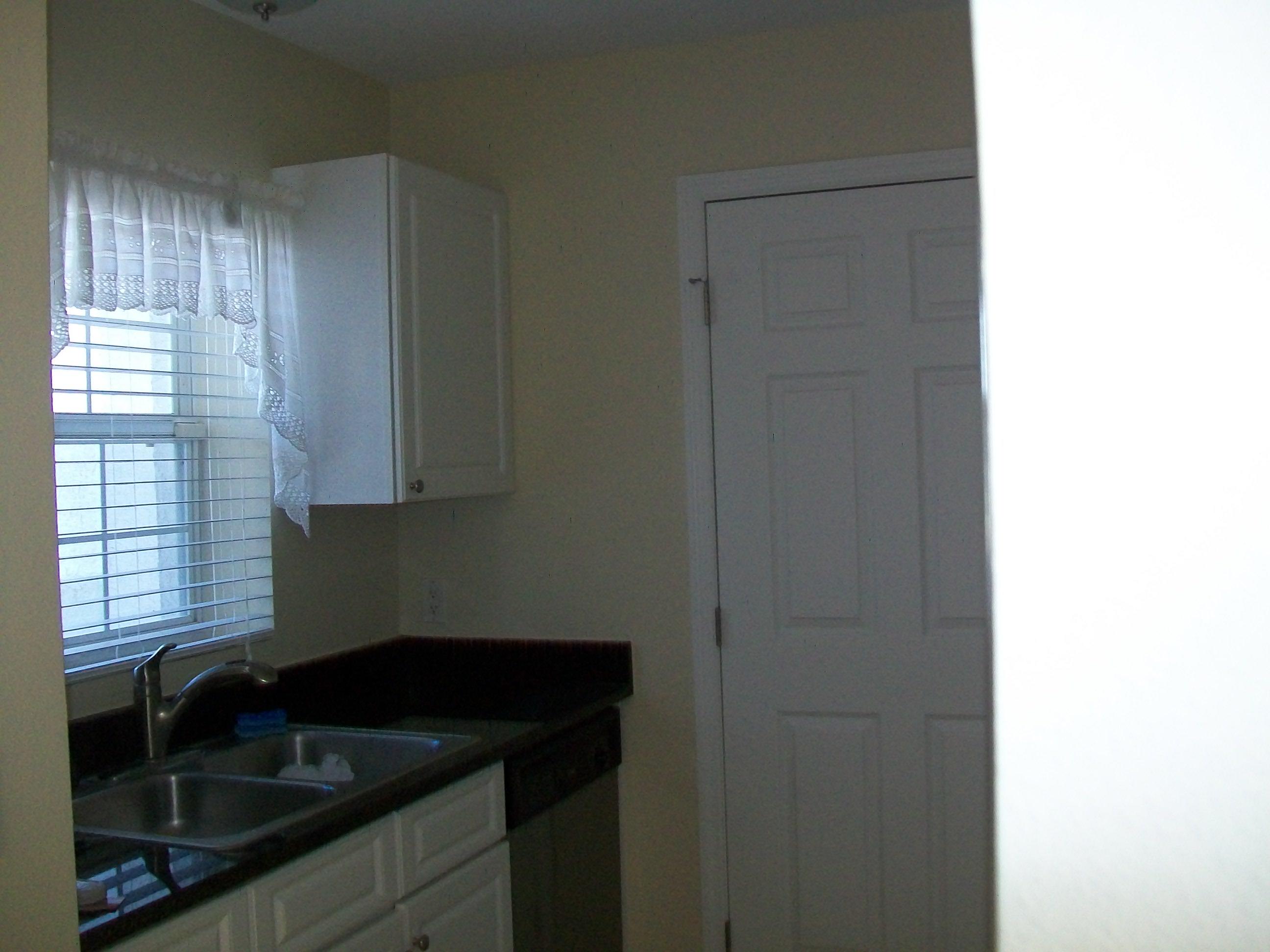 THE FLORIDA CLUB - Residential Lease