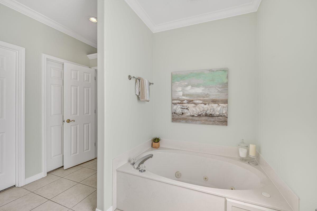 CALUSA BAY S/D - Residential