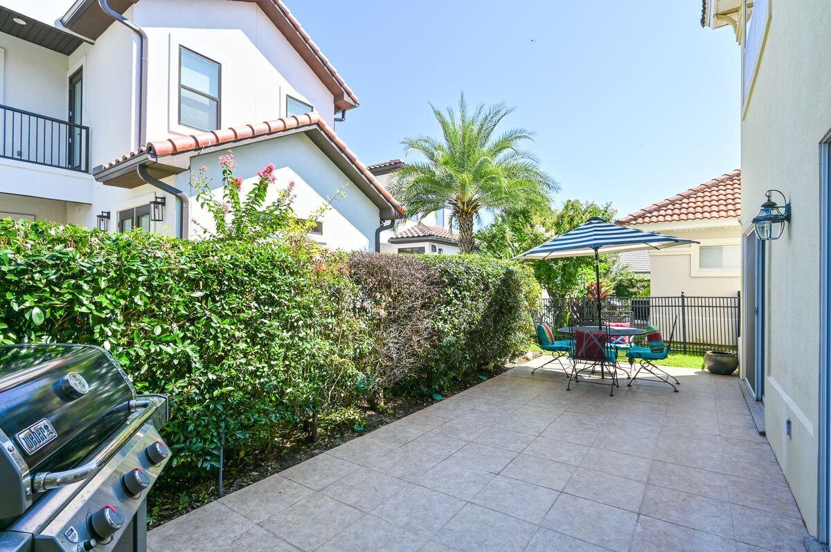 CALUSA BAY S/D - Residential