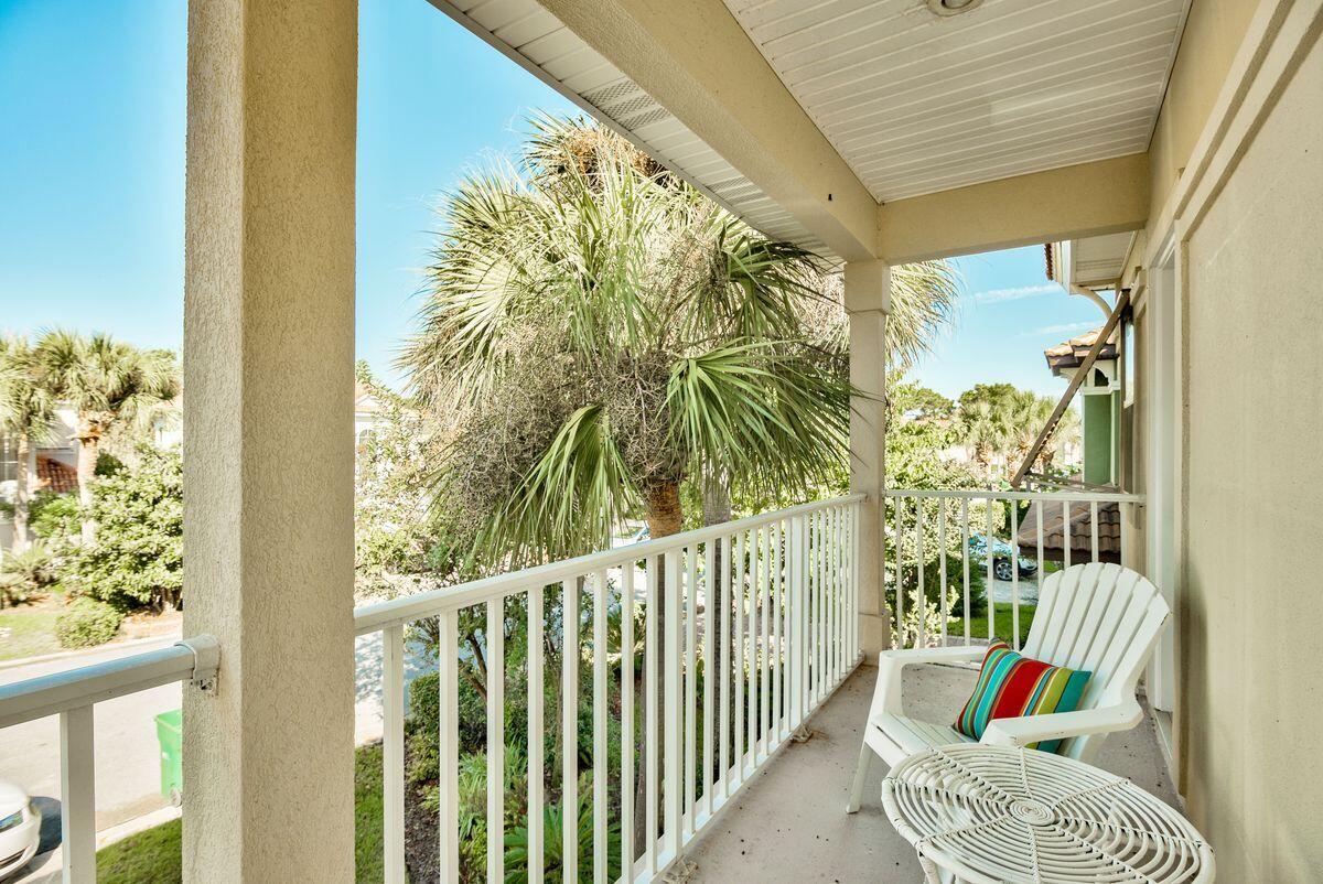 CALUSA BAY S/D - Residential