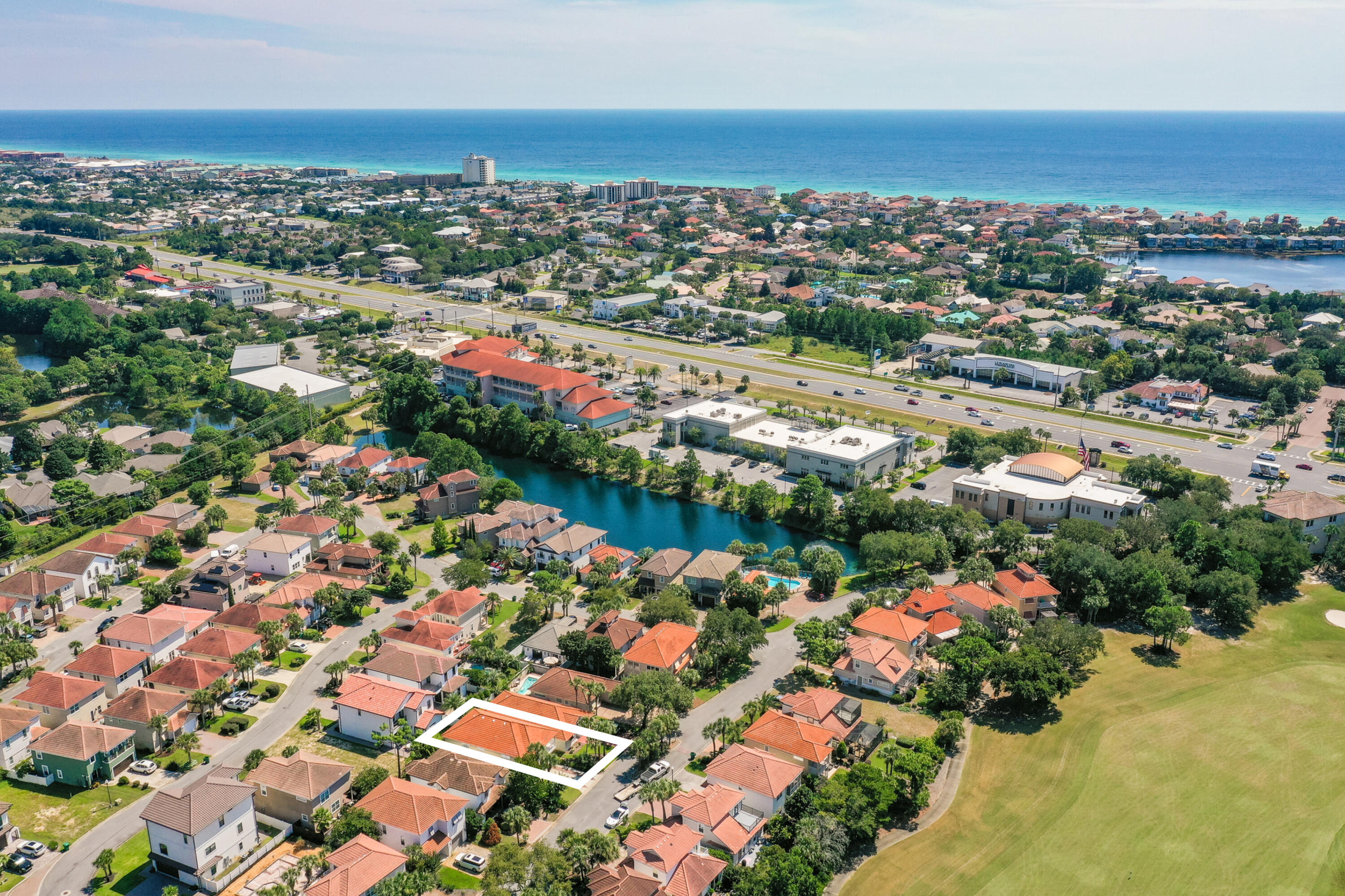 CALUSA BAY S/D - Residential