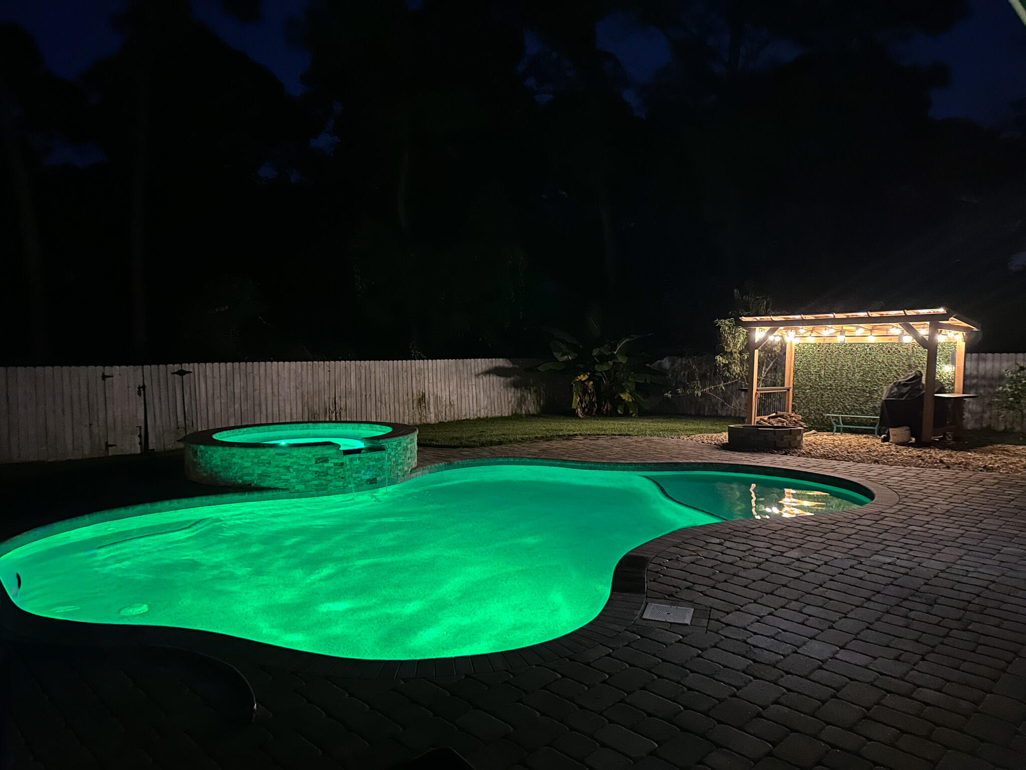 METES & BOUNDS - Residential Lease