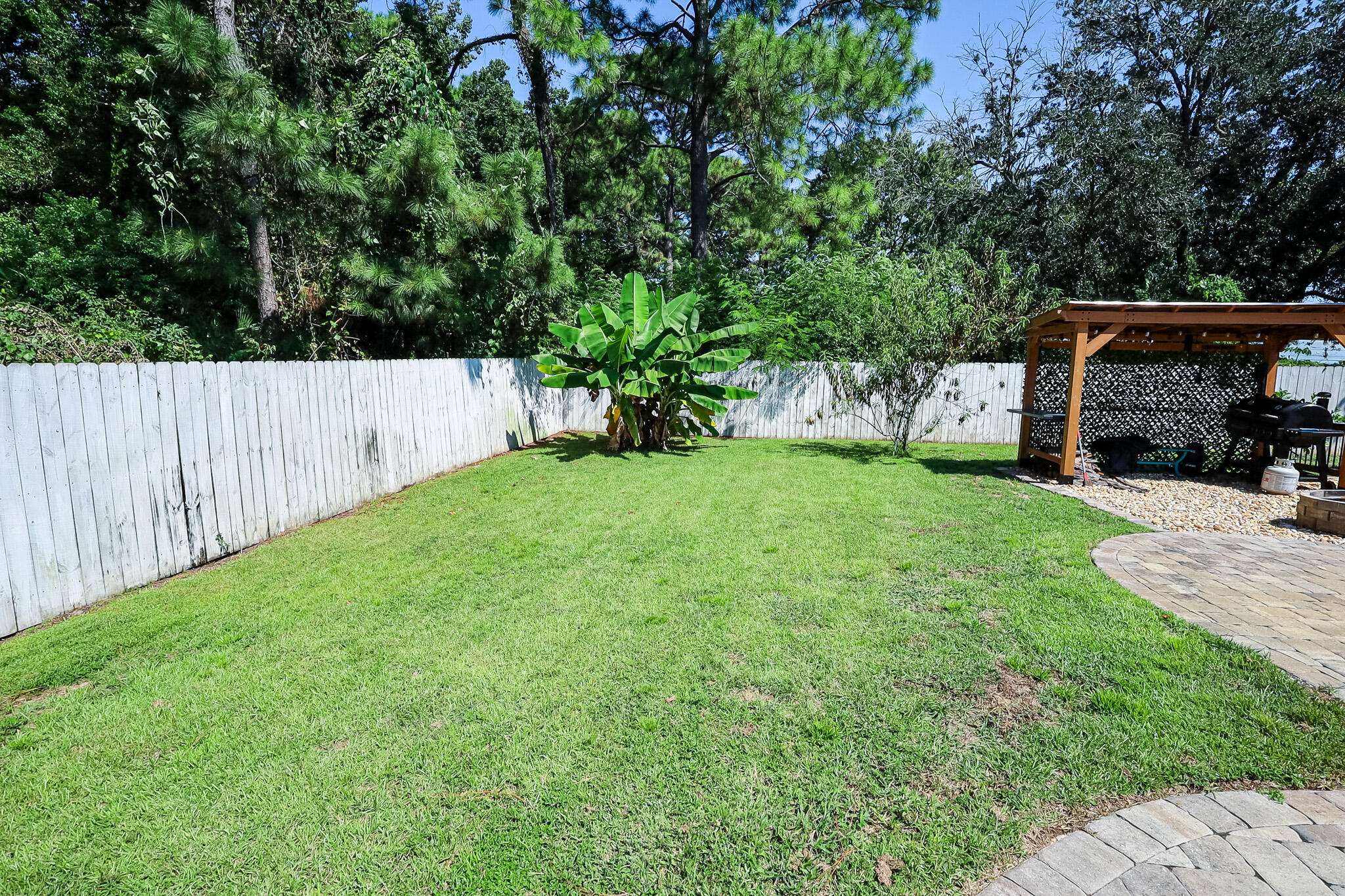 METES & BOUNDS - Residential Lease