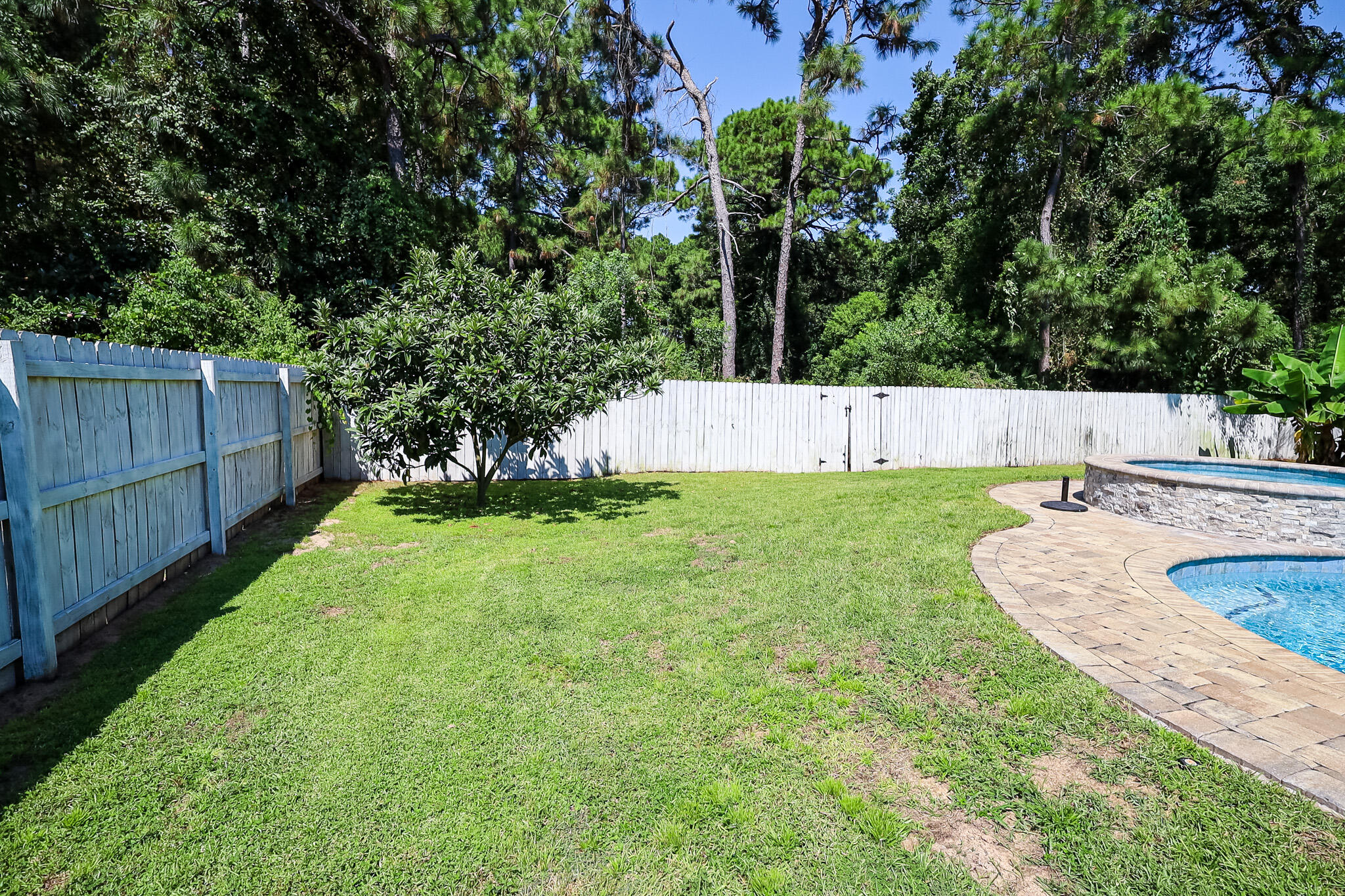 METES & BOUNDS - Residential Lease