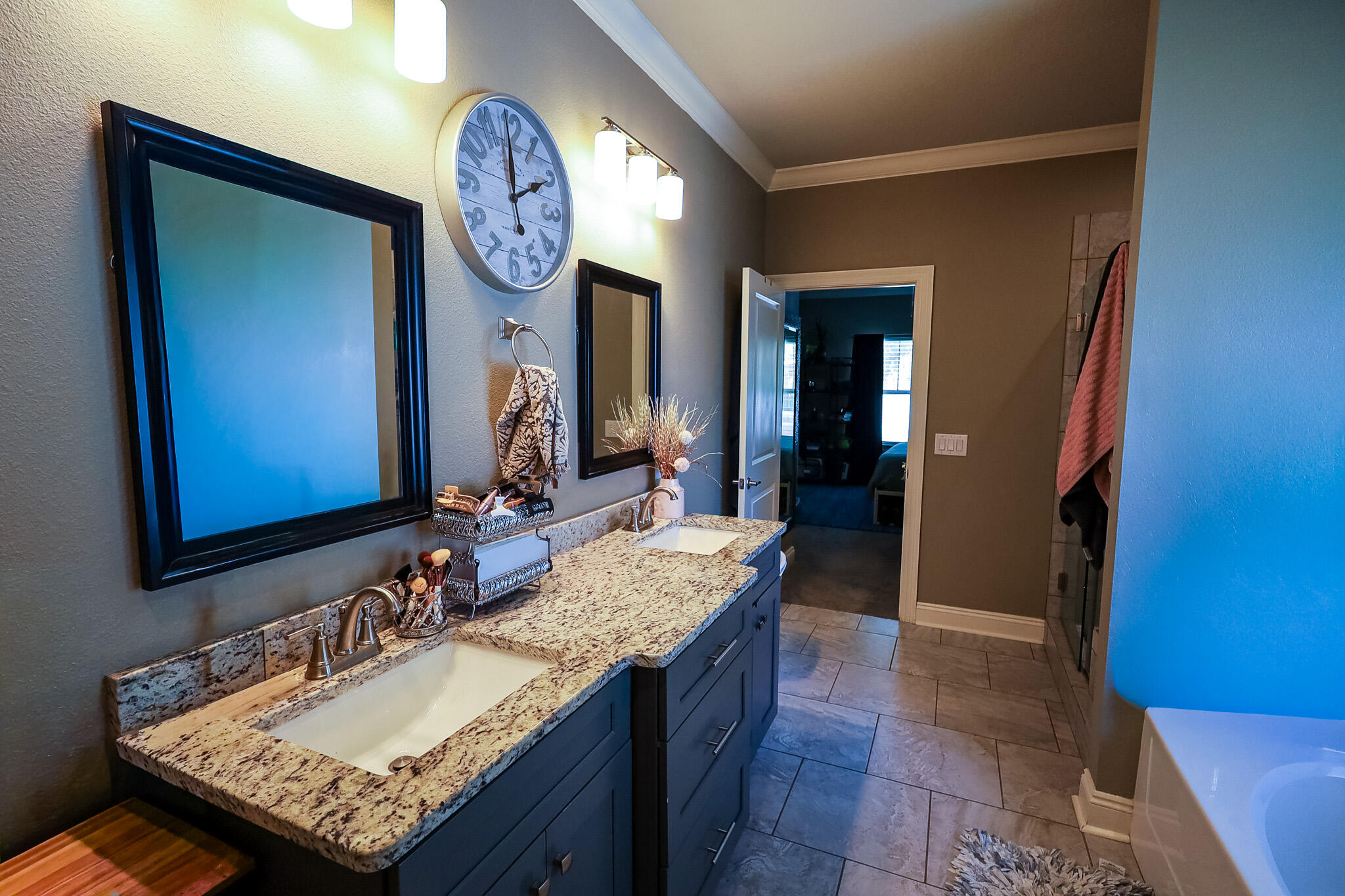 METES & BOUNDS - Residential Lease