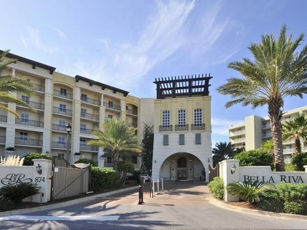 BELLA RIVA - Residential