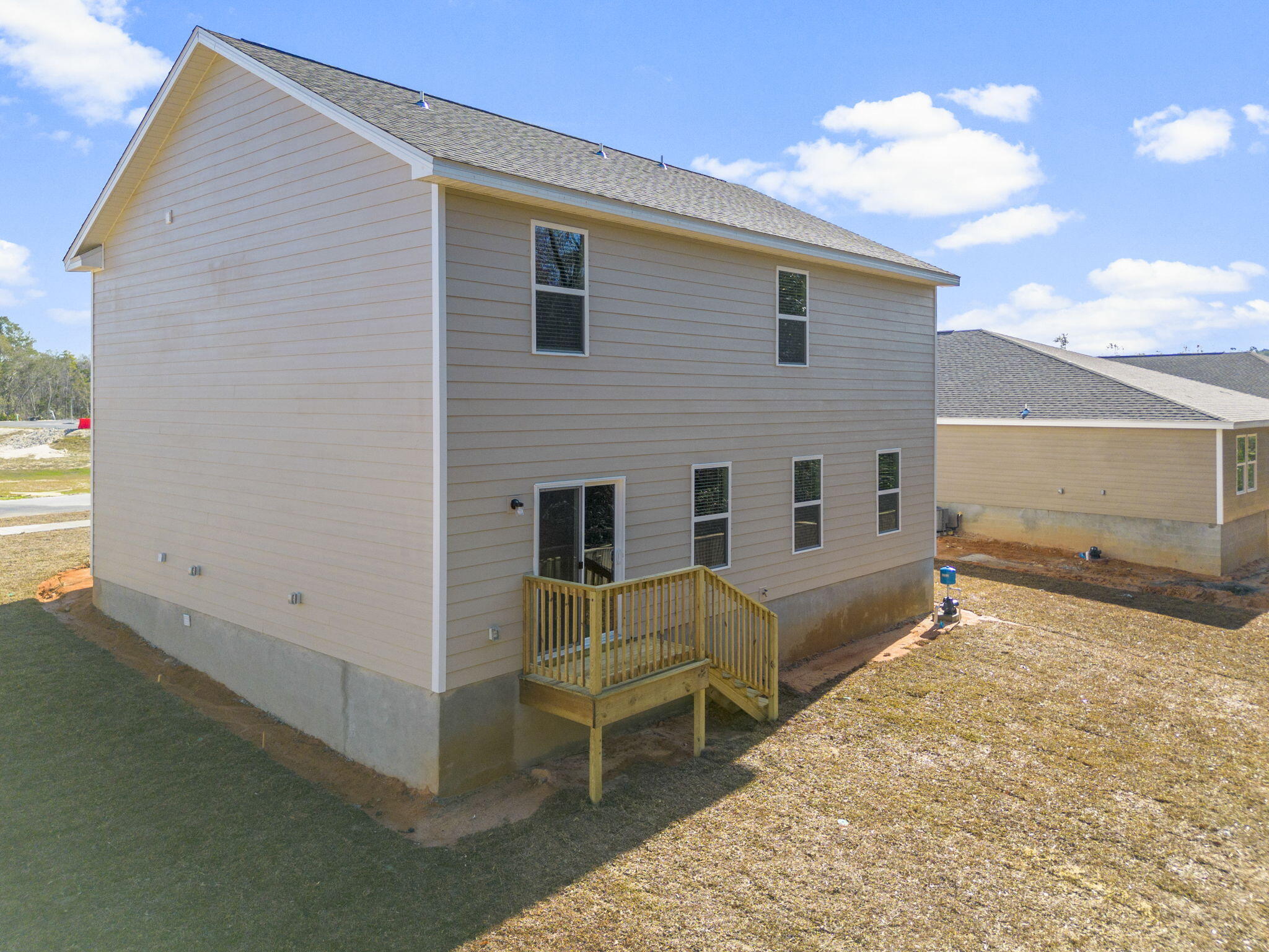 RIVERWALK PH I - Residential Lease