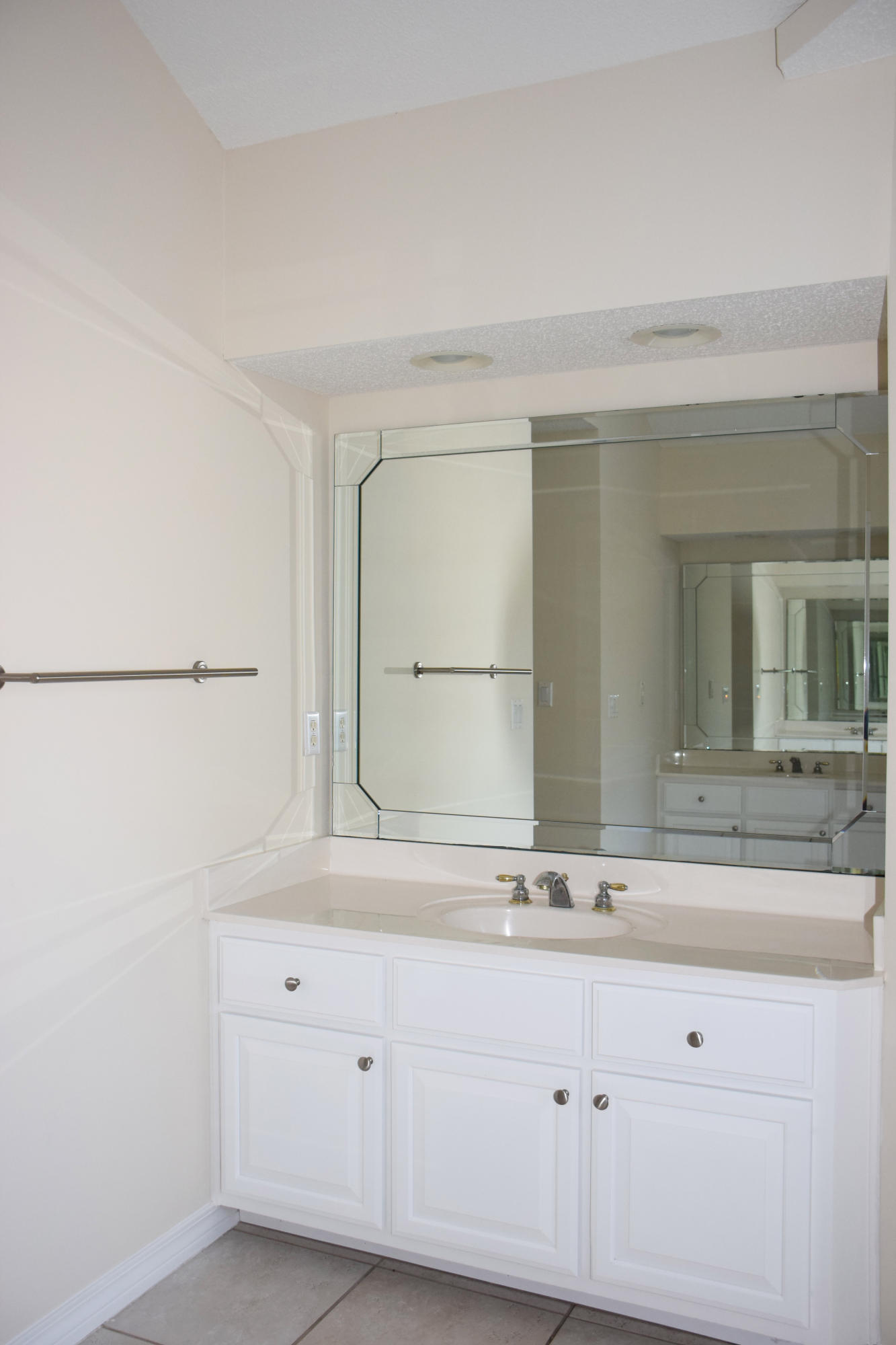 ST ANDREWS WEST BLUEWATER BAY 1 - Residential