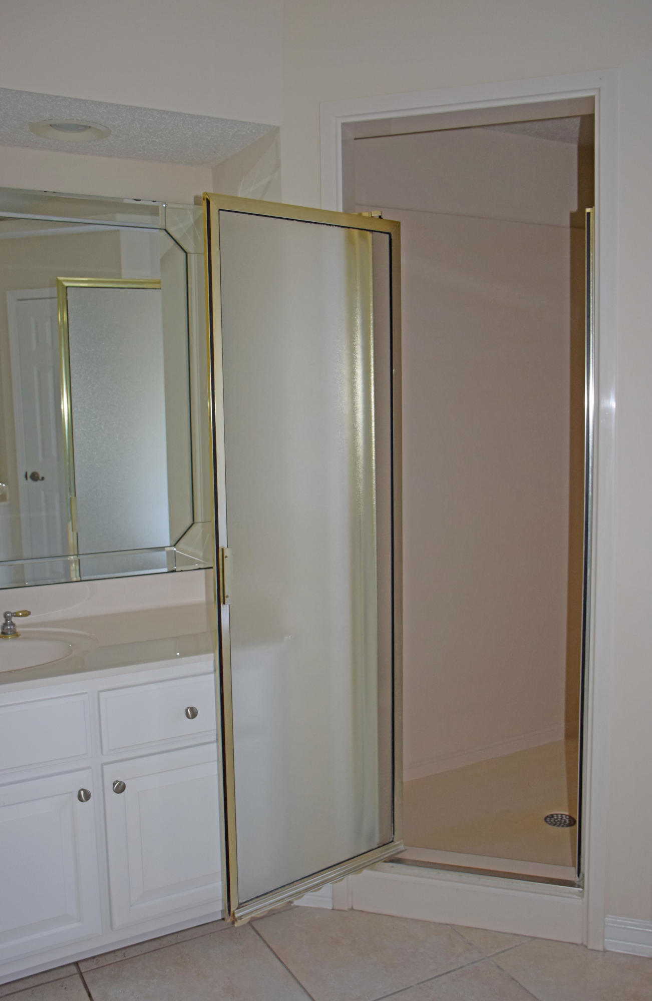 ST ANDREWS WEST BLUEWATER BAY 1 - Residential