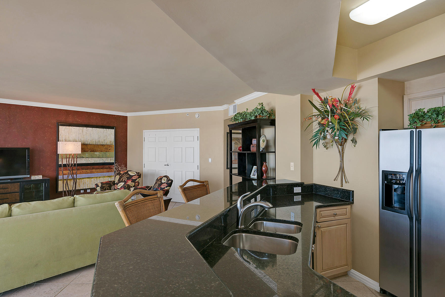 ST. MAARTEN AT SILVER SHELLS - Residential