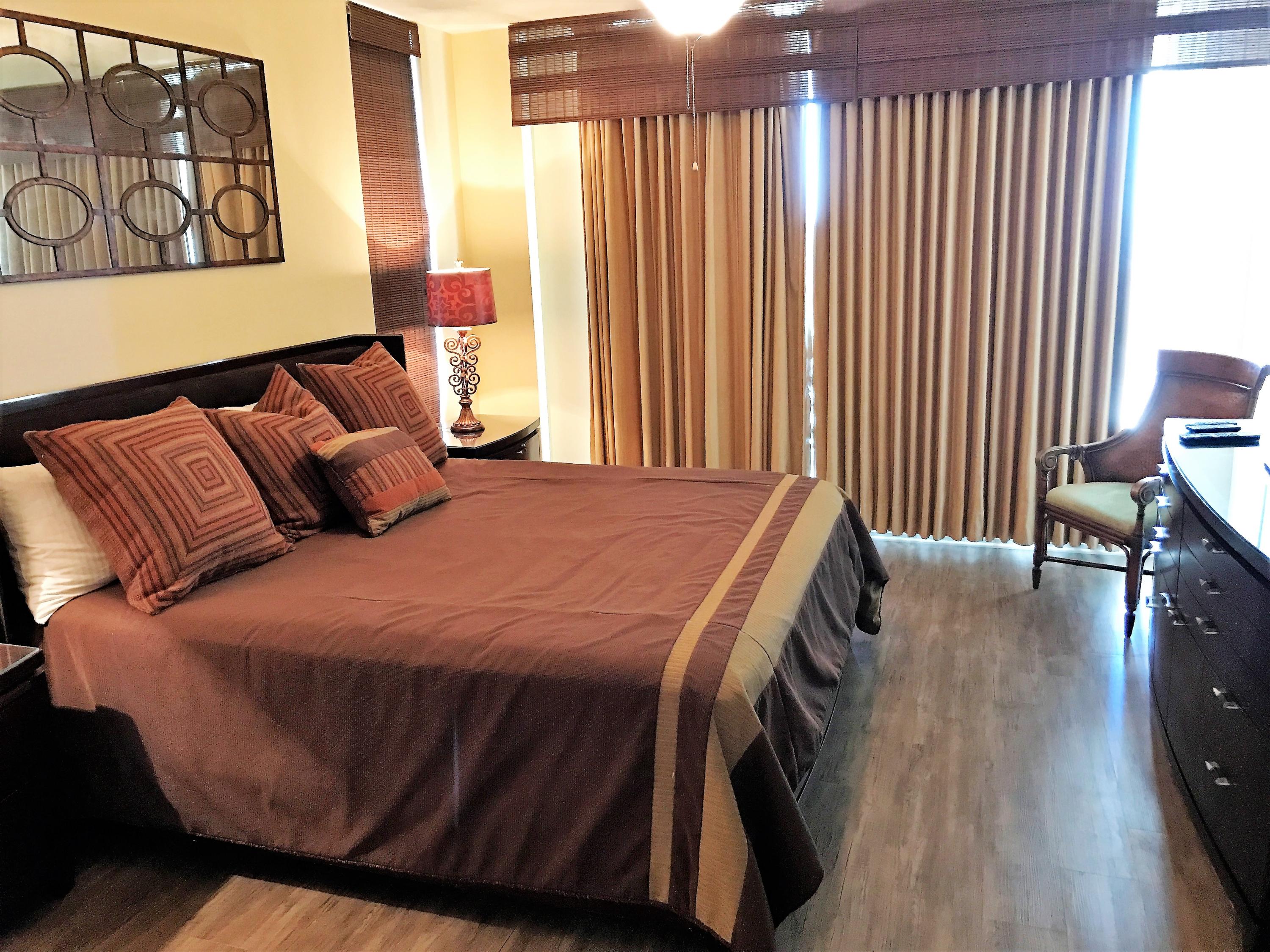 ST. MAARTEN AT SILVER SHELLS - Residential