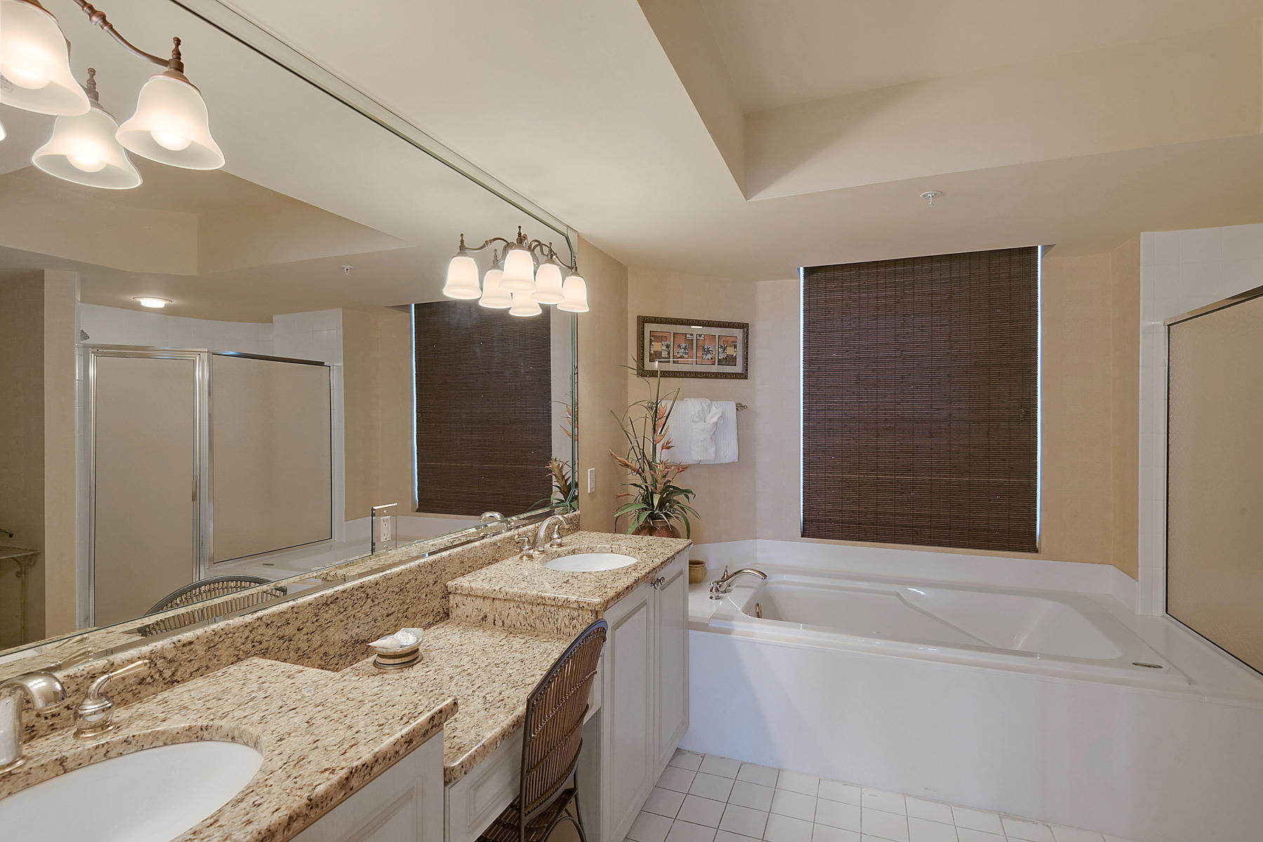 ST. MAARTEN AT SILVER SHELLS - Residential