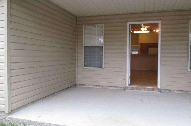 NORTH PARK TOWNHOMES - Residential Lease