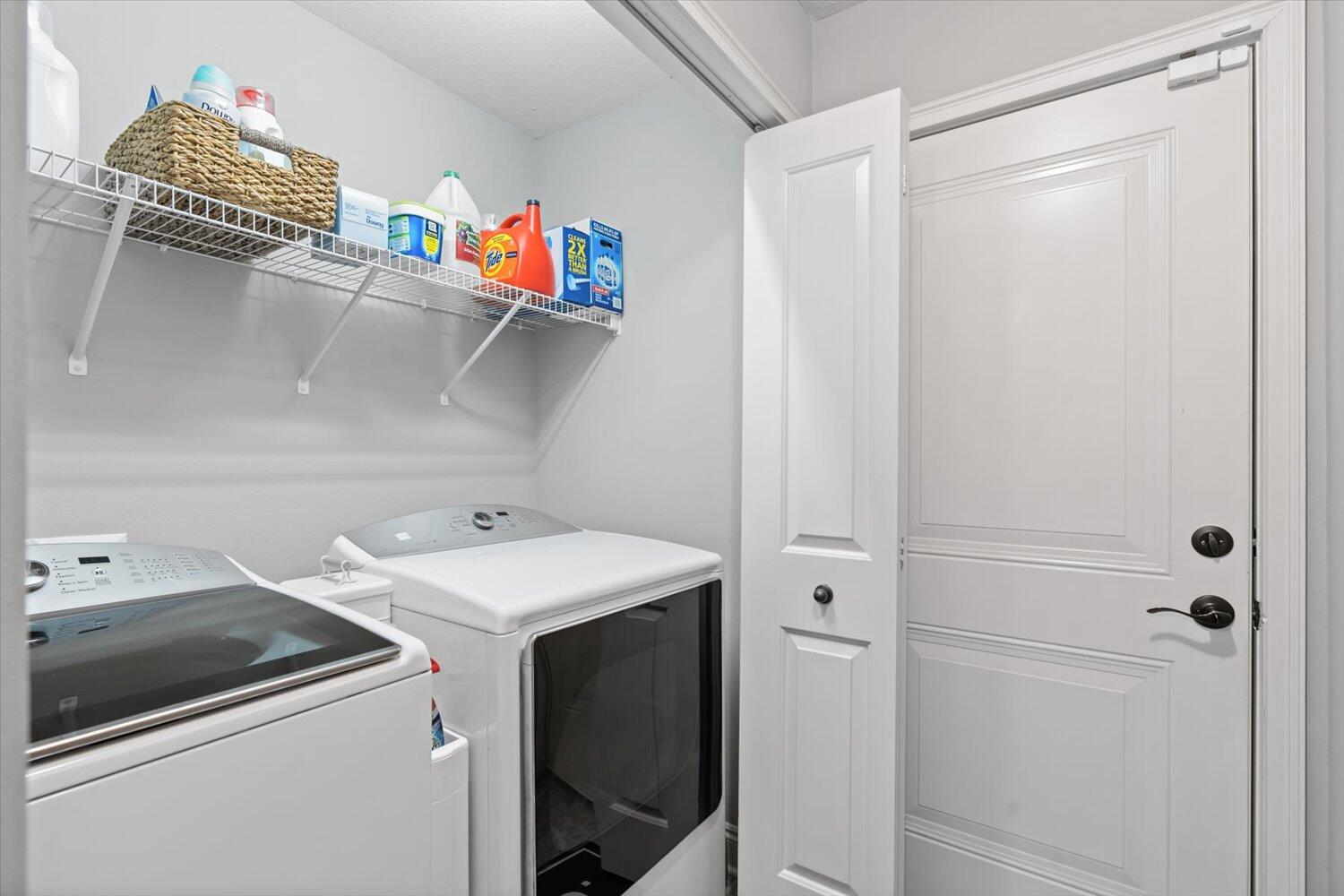 NAVARRE S/D 2ND ADDN - Residential