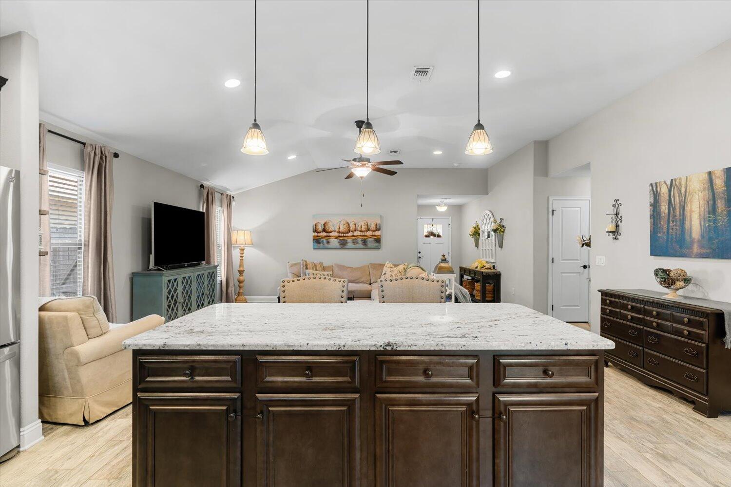 NAVARRE S/D 2ND ADDN - Residential